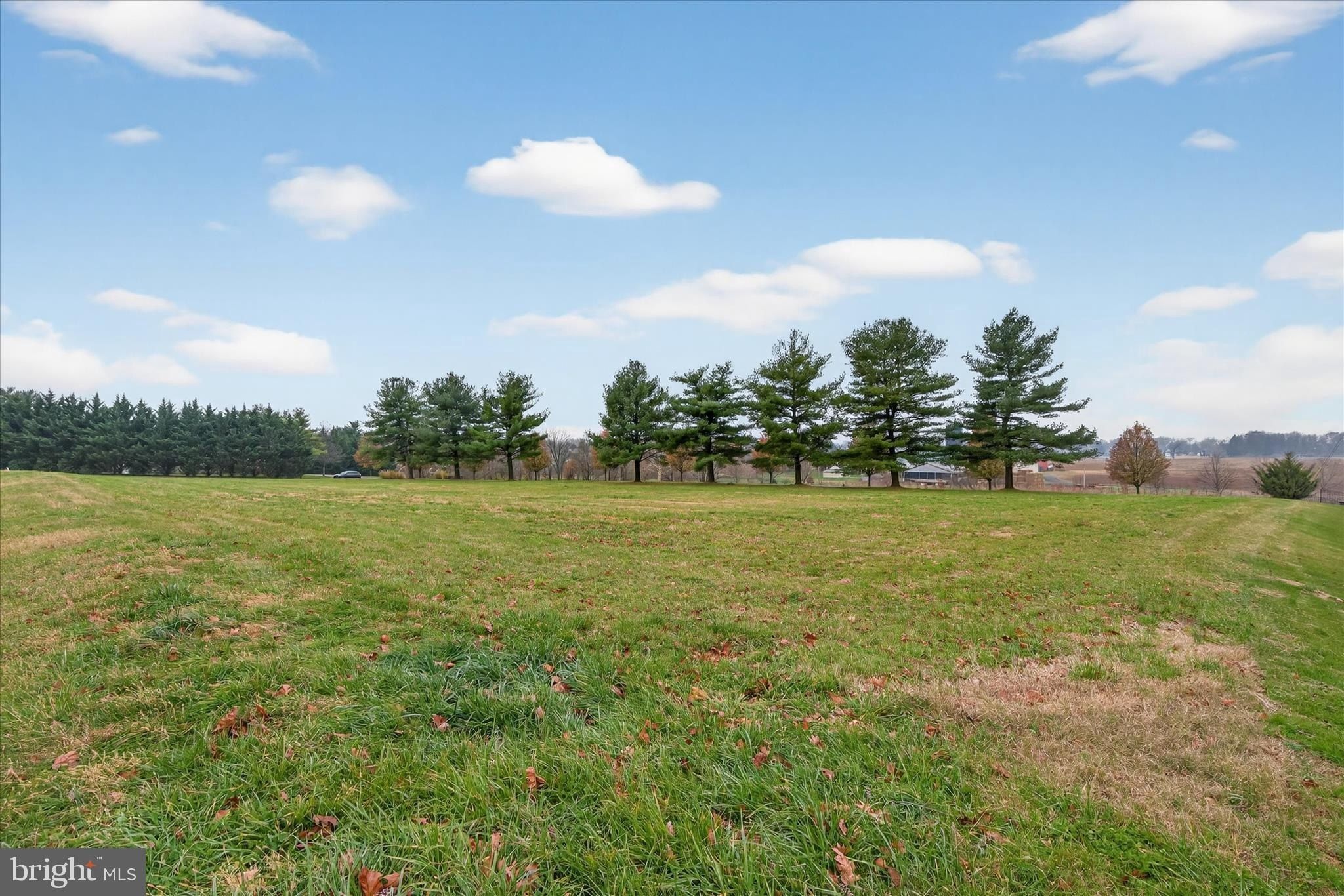 48 Meadowbreeze. Lititz, PA 17543