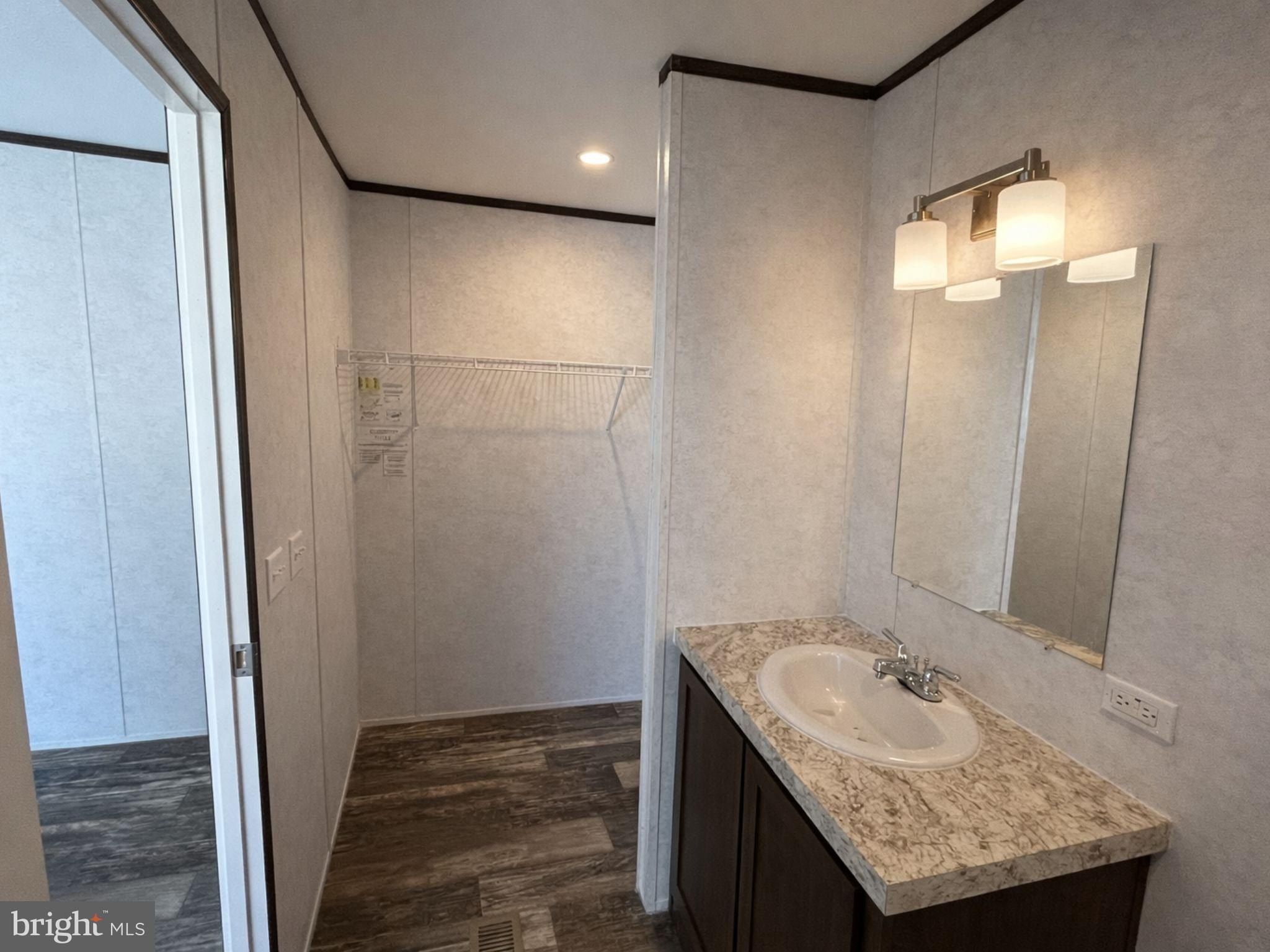 12 Minton Drive. Selinsgrove, PA 17870