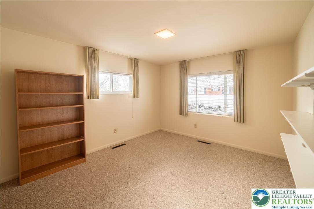 627 N Main Street. Allentown, PA 18104