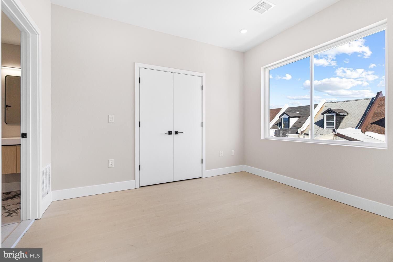 2049 E William Street. Philadelphia, PA 19134