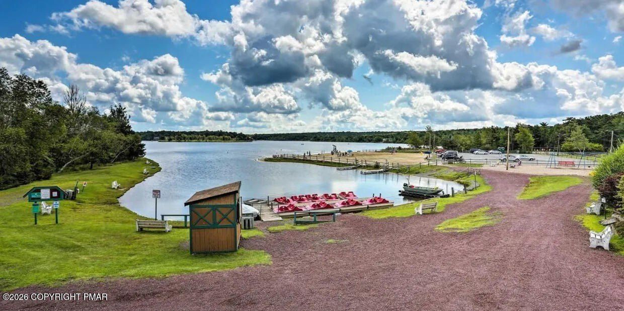 70 Berryman Lane. Albrightsville, PA 18210