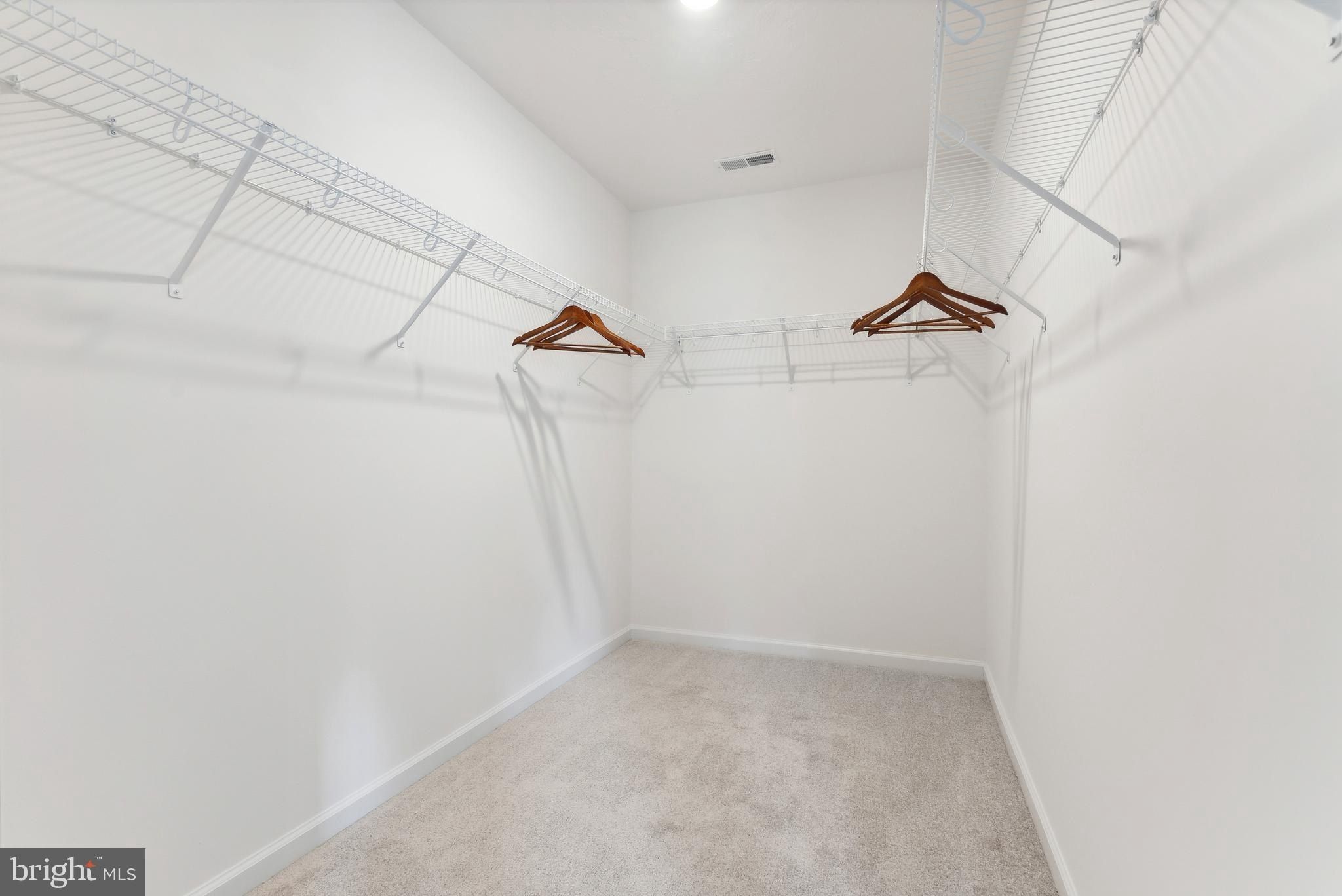 1914 Mandarin Unit 249. Chambersburg, PA 17201