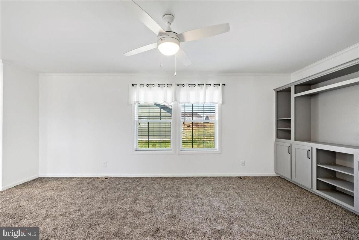 1412 Heytesbury Road. Walnutport, PA 18088