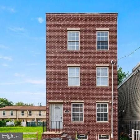 1719 W Norris Street. Philadelphia, PA 19121