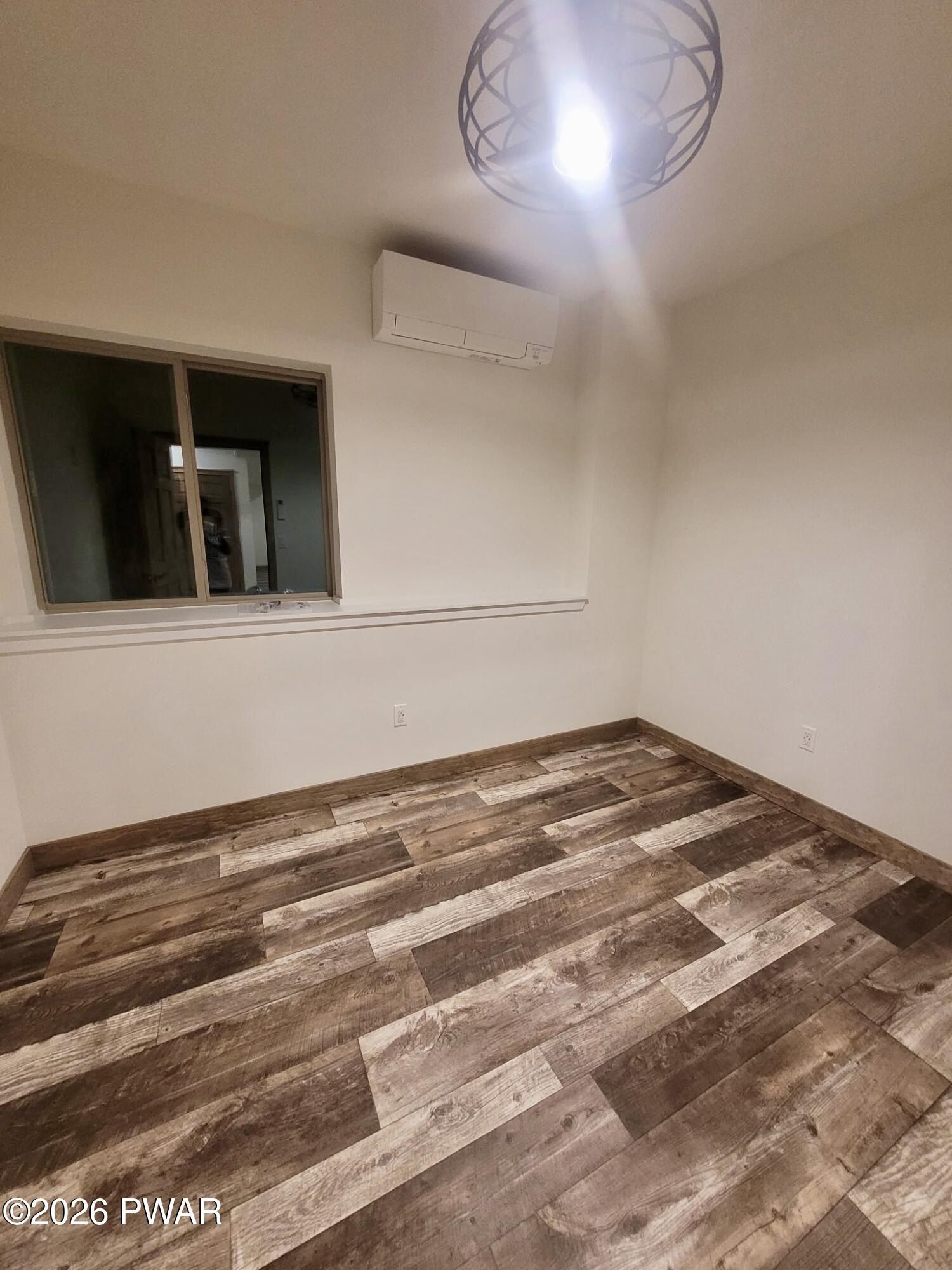 215 Cottonwood Drive. Hawley, PA 18428