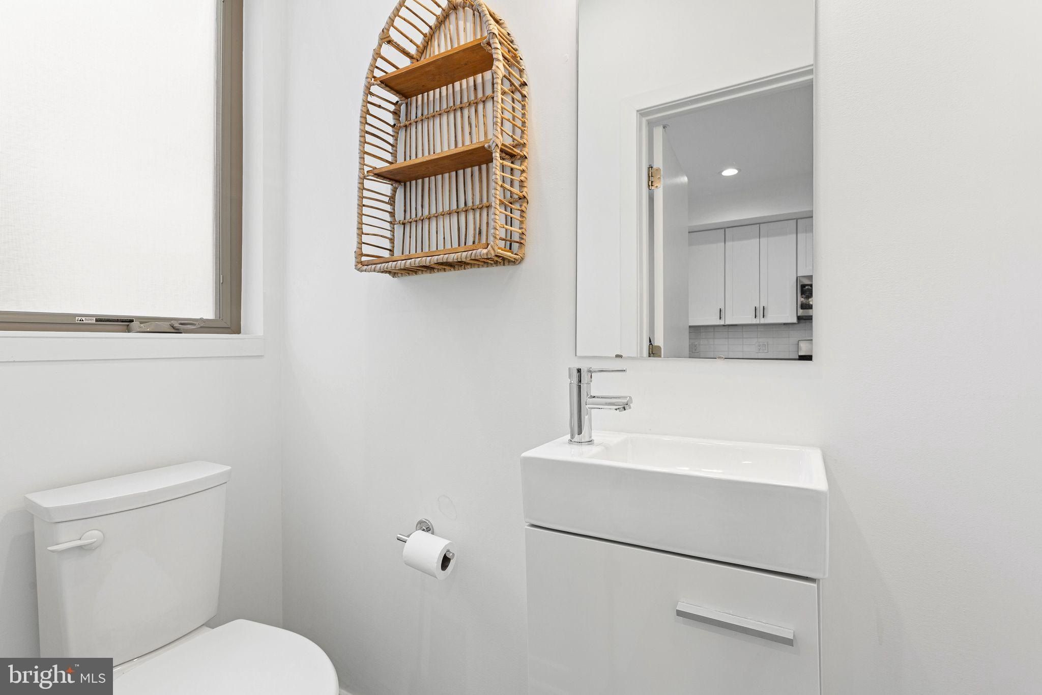 3121 Beachview Lane. Philadelphia, PA 19125