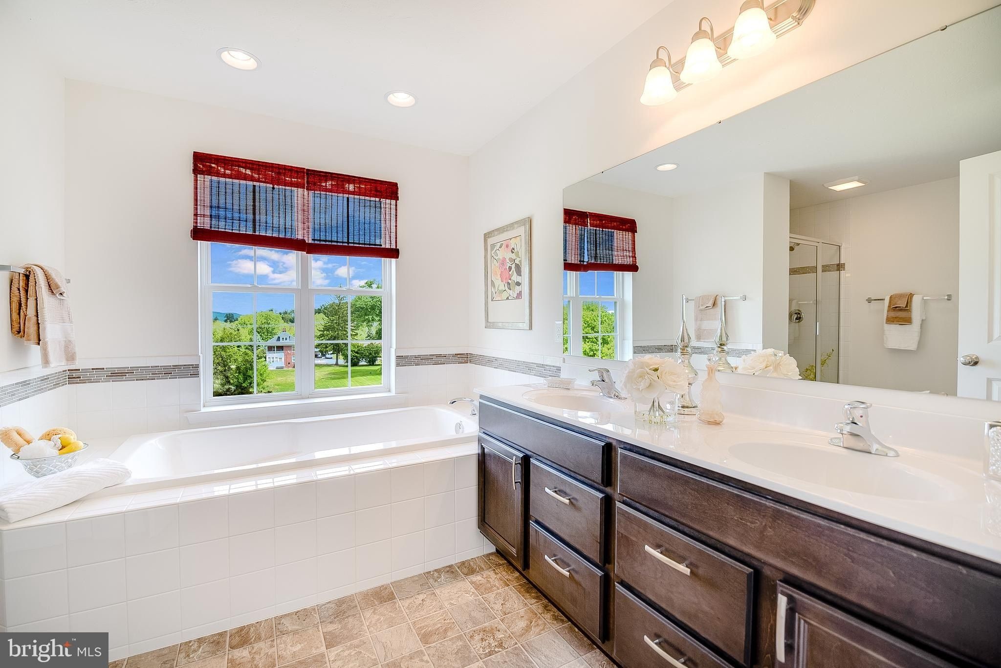 192 Ledger Drive Unit 72. Hanover, PA 17331