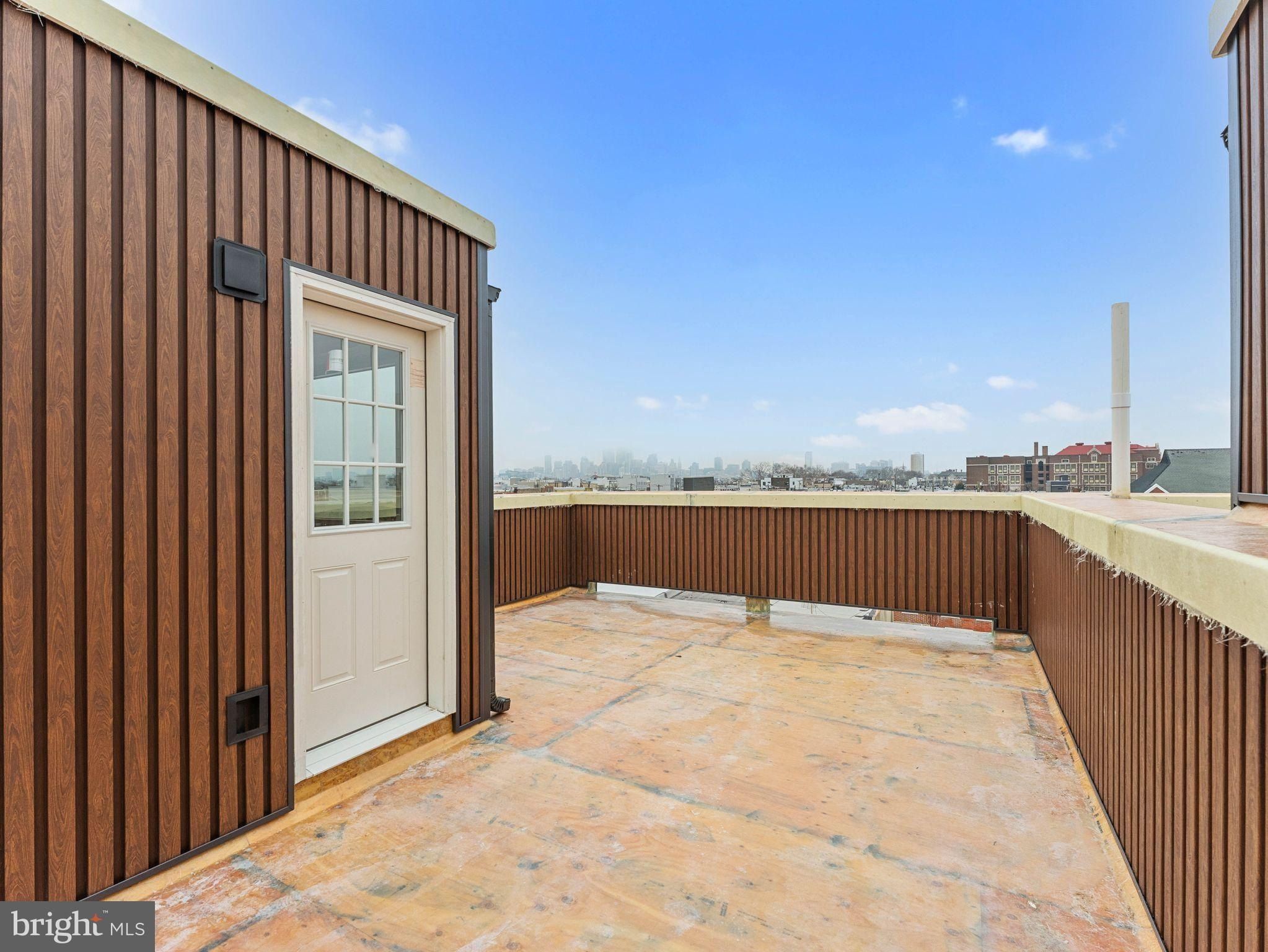 311 Jackson St Unit F. Philadelphia, PA 19148