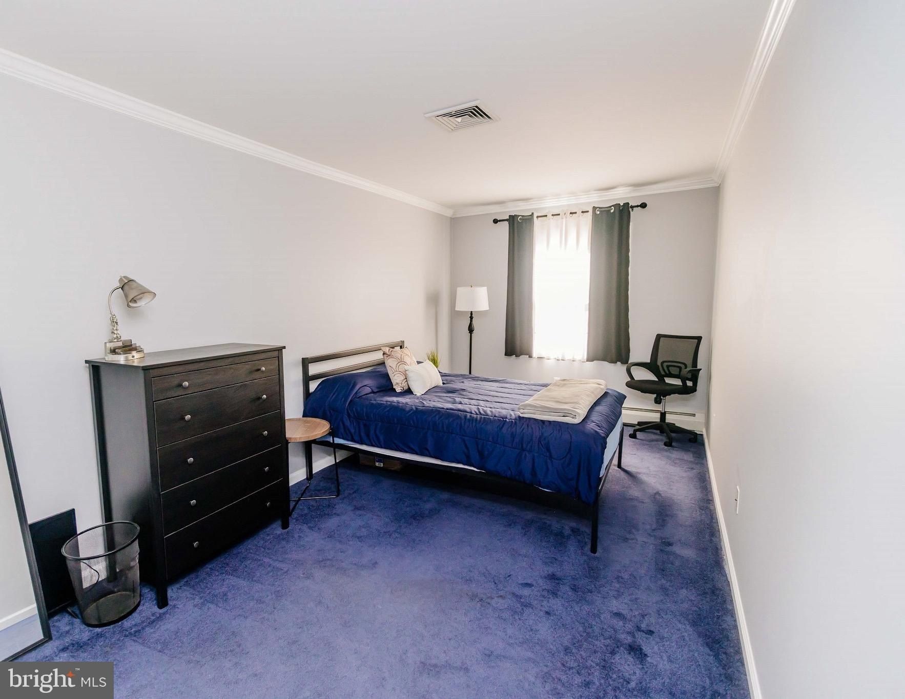 72 Thornridge Drive. Levittown, PA 19054