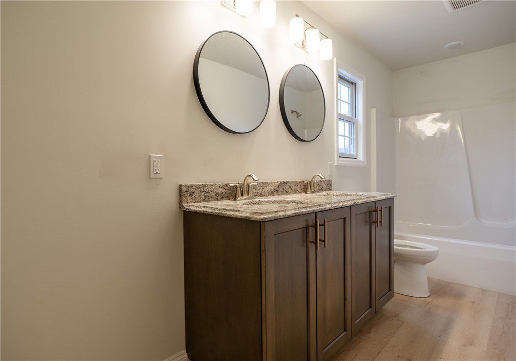 103 Harrowgate Lane. Canonsburg, PA 15317