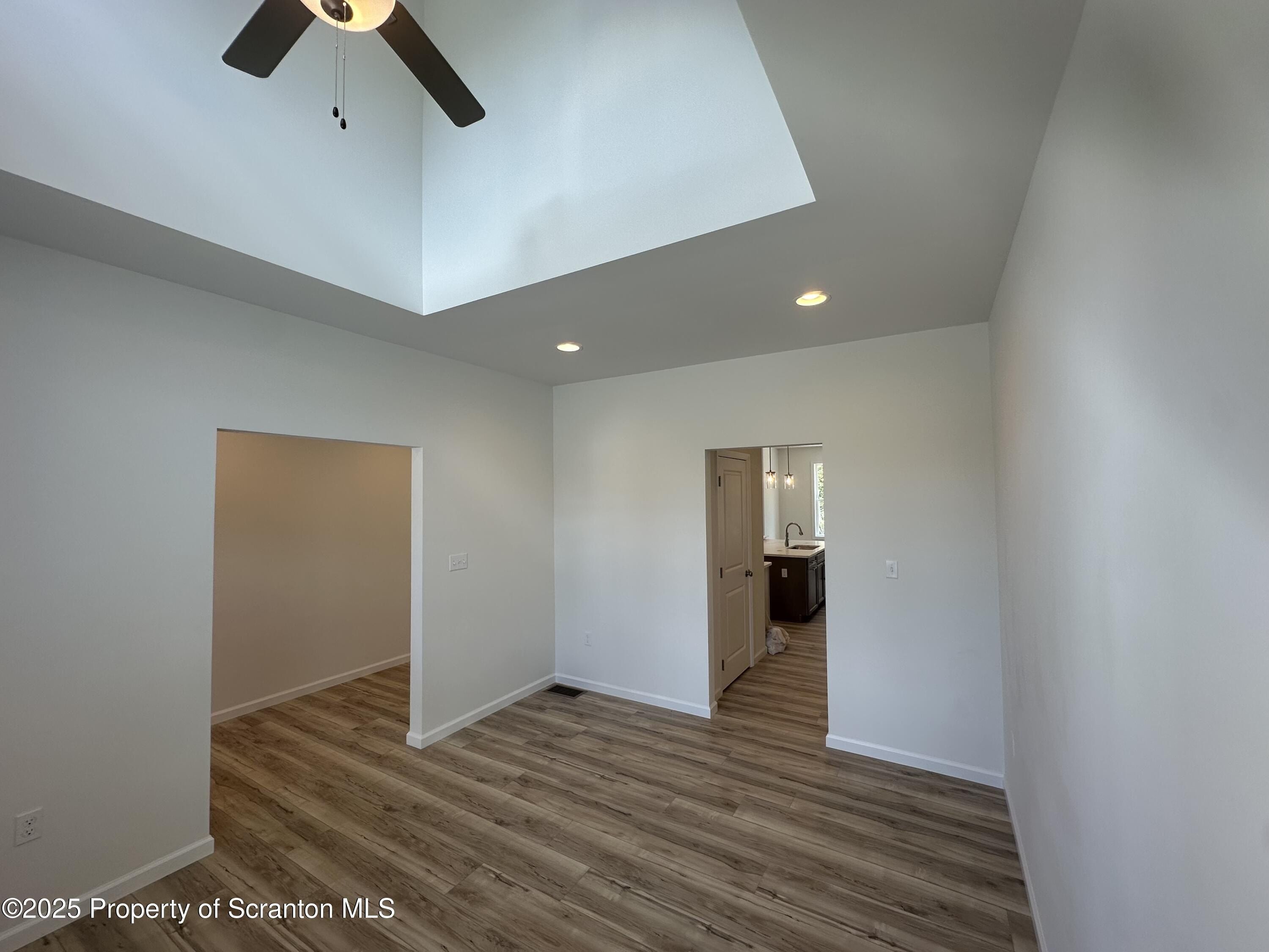 708 Pin Oak Place. Moscow, PA 18444