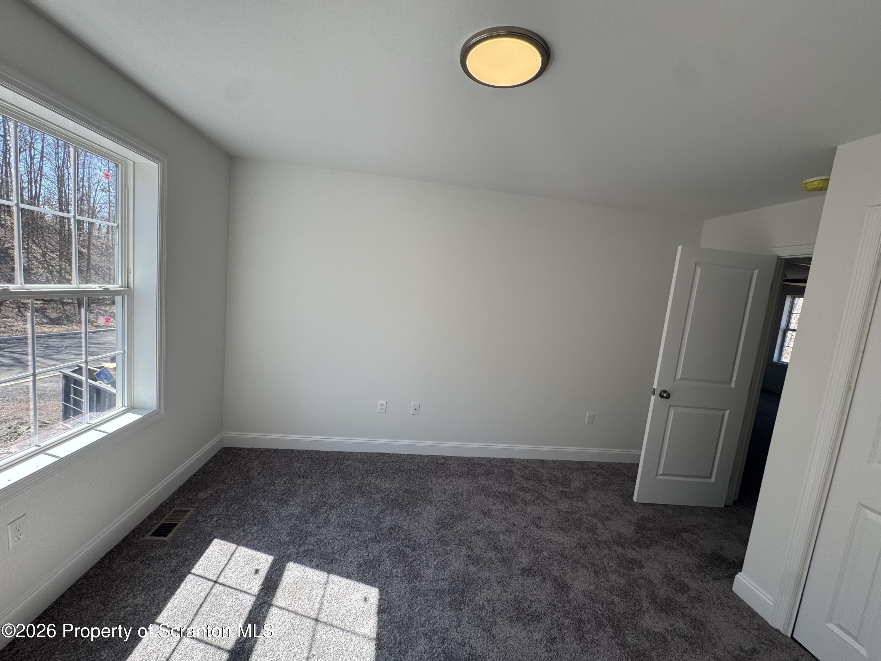 1139 Jamie Drive. Archbald, PA 18403