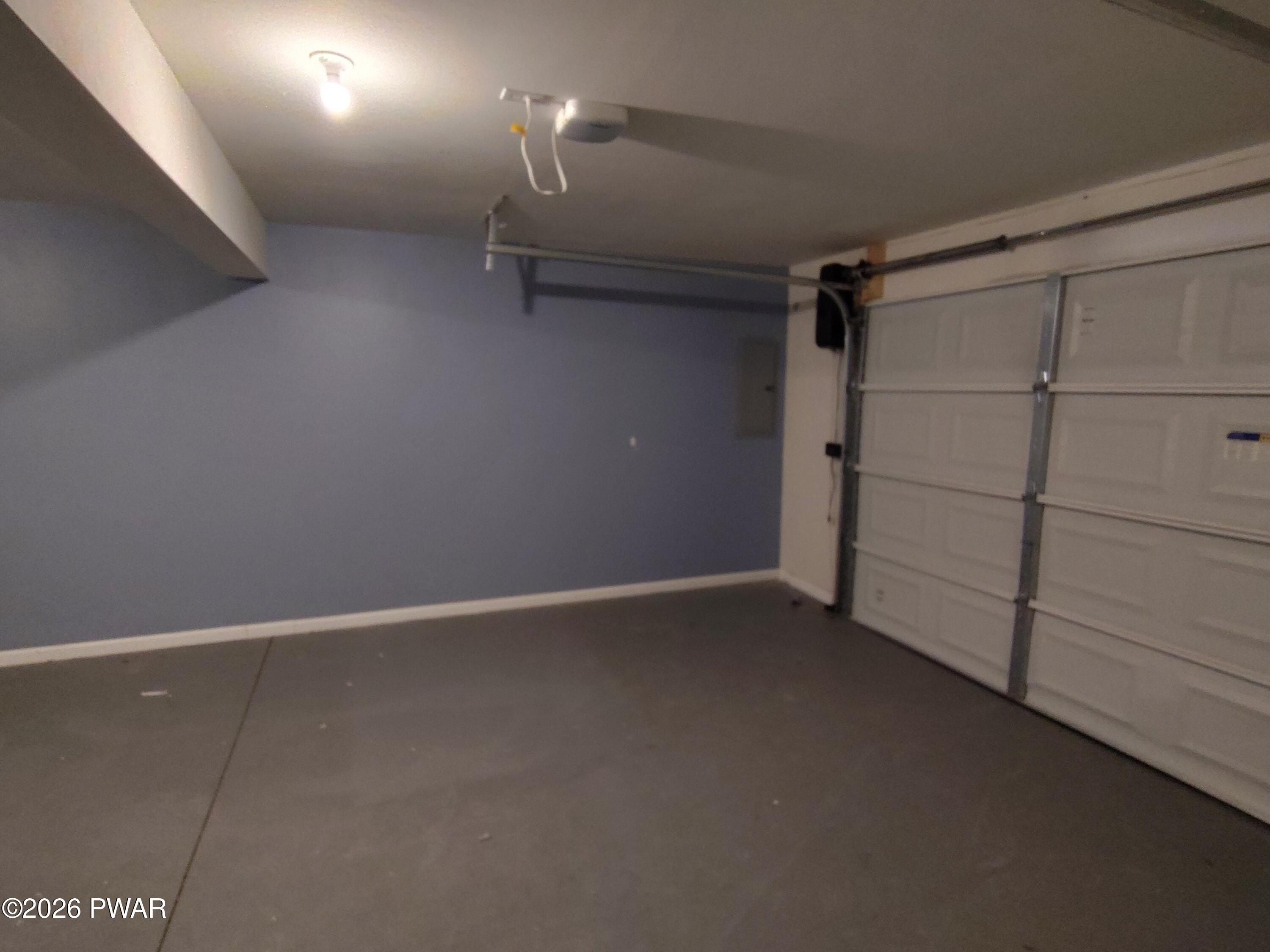 109 Rose Lane. Matamoras, PA 18336