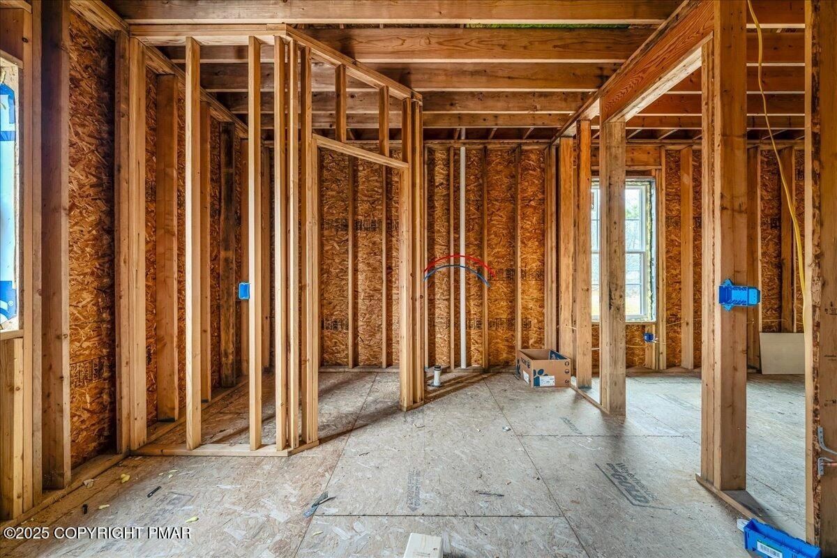 14 Denise Court. Albrightsville, PA 18210