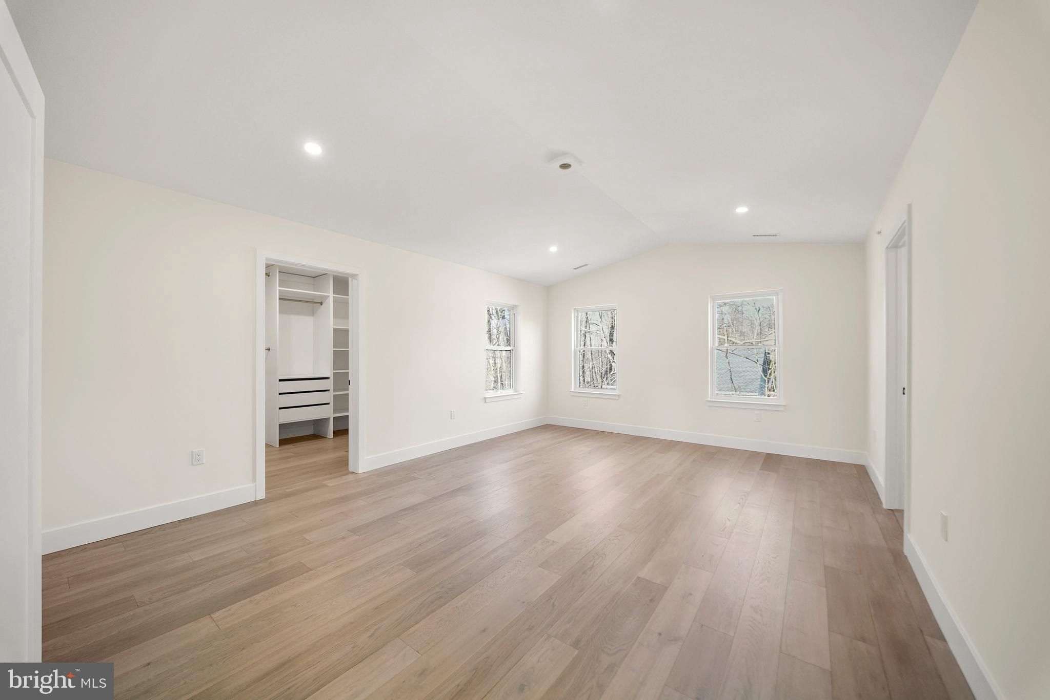 2947 Bridge Street. Furlong, PA 18925