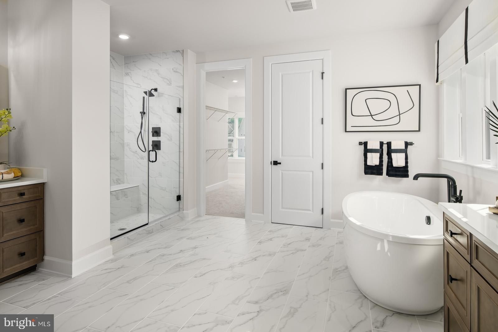 98 James Cloud Circle. Glen Mills, PA 19342