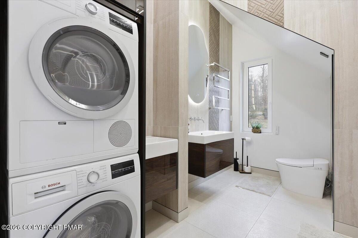 130 Laurelbrook Drive. Bear Creek Township, PA 18702