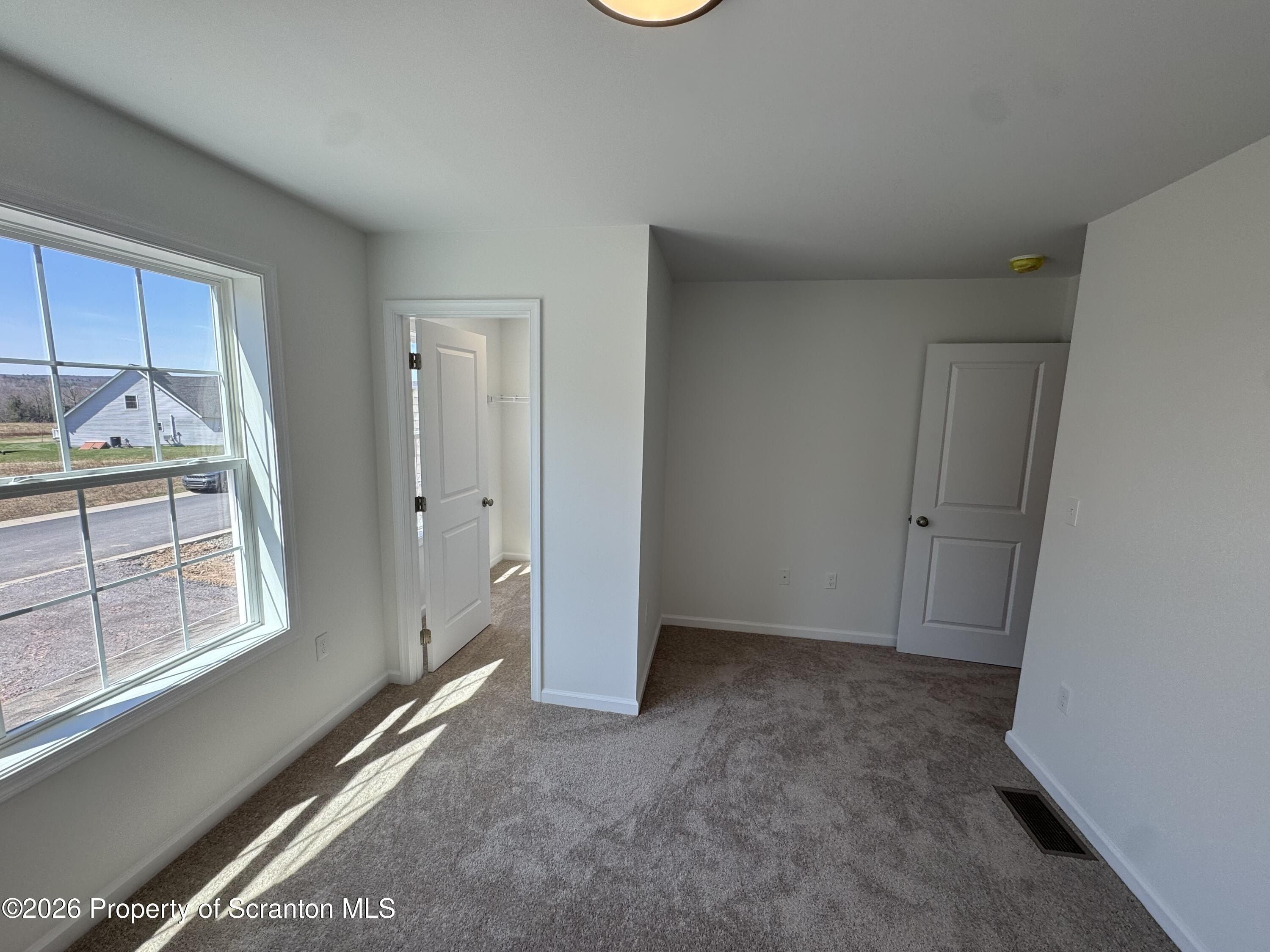 236 Mountainview Drive. Jefferson Twp, PA 18436