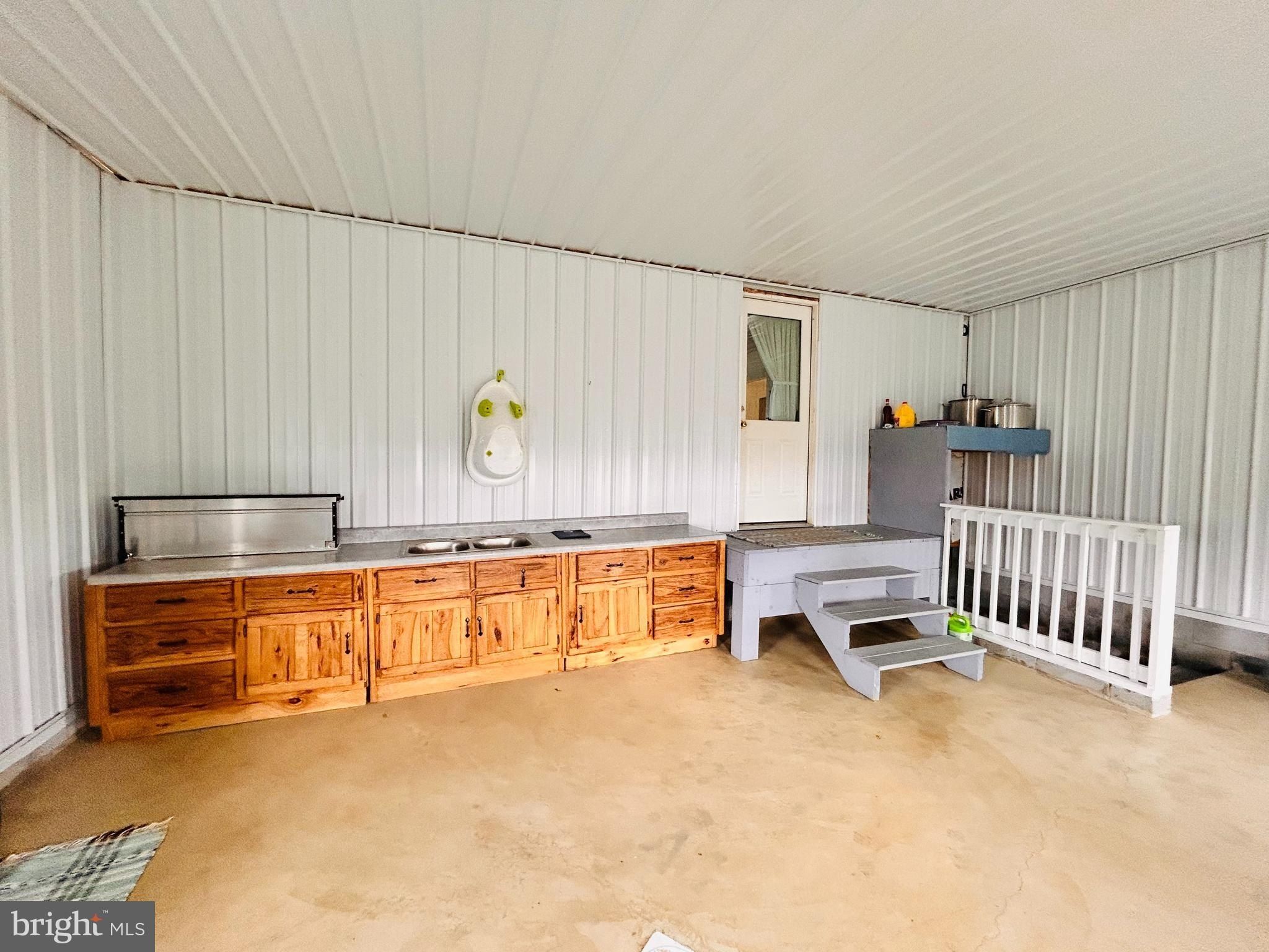 2192 Richards Road. Irvona, PA 16656