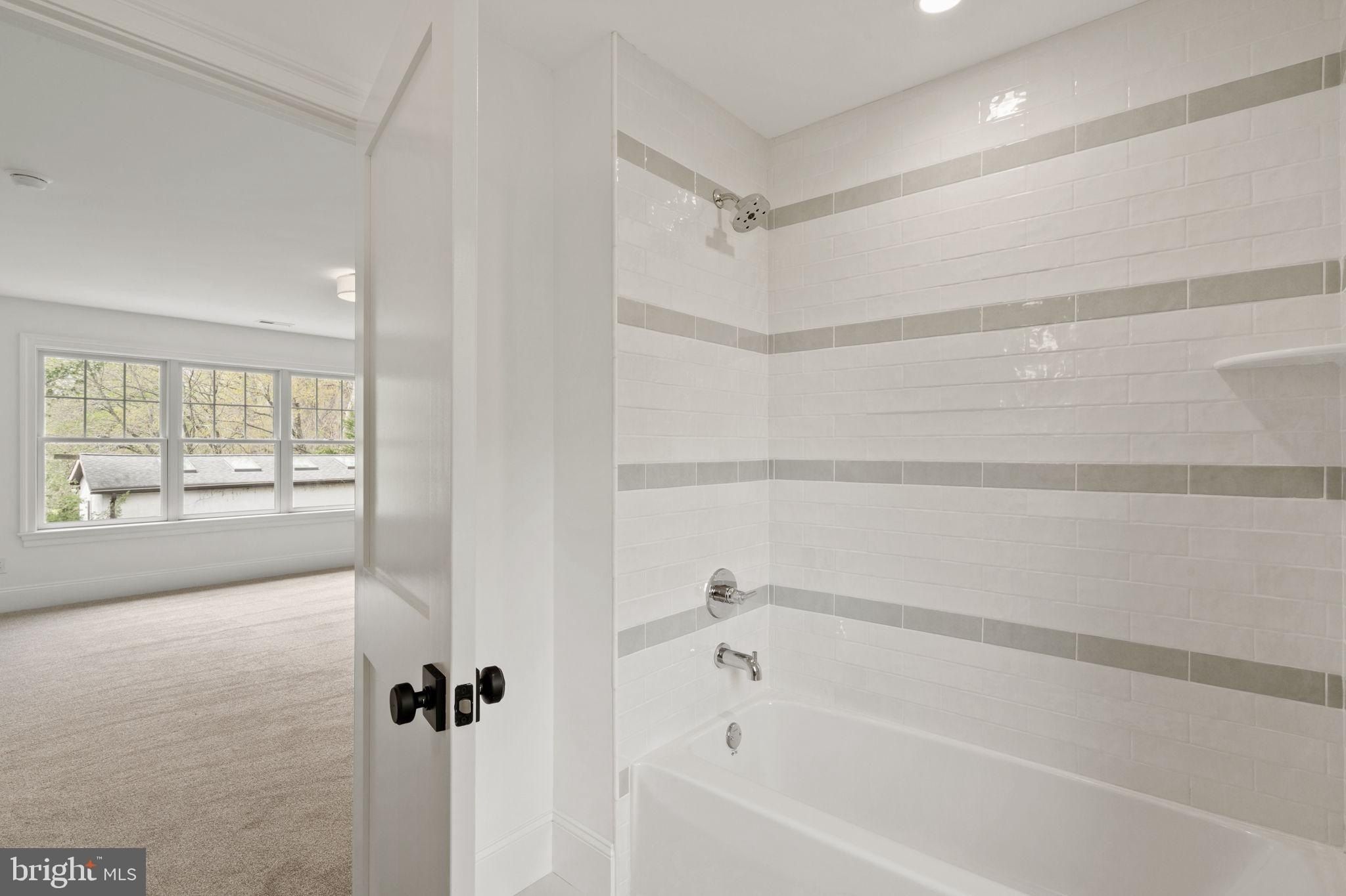 13 Elmwood Avenue. Narberth, PA 19072