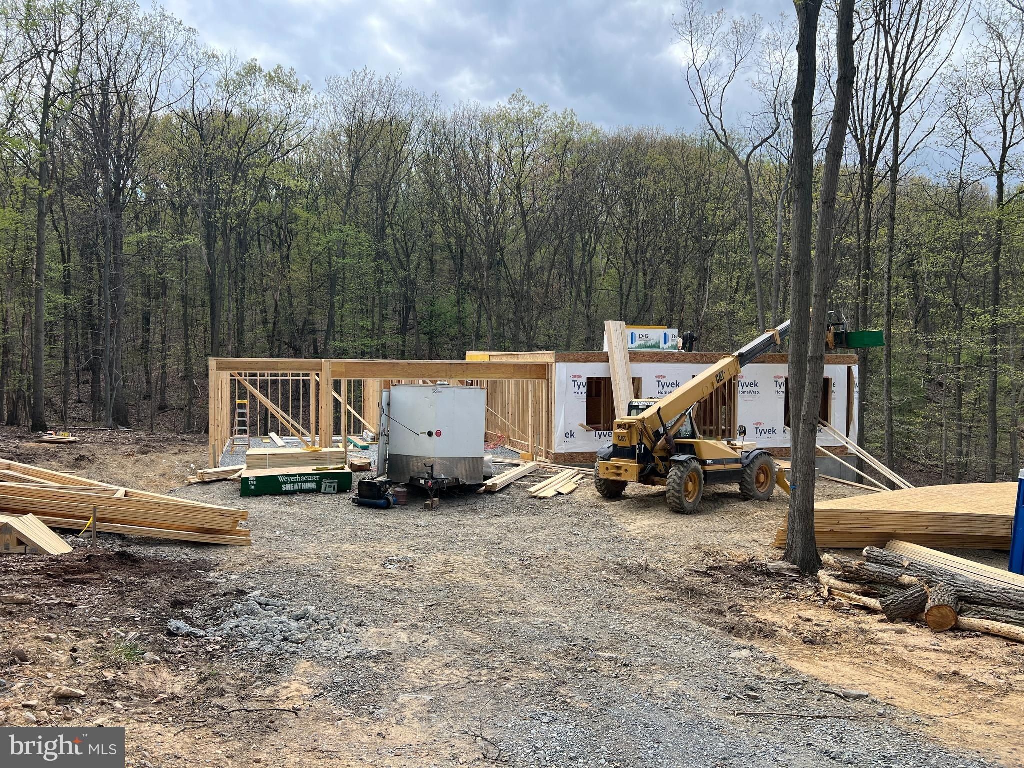 1163 Kuhn Road. Boiling Springs, PA 17007