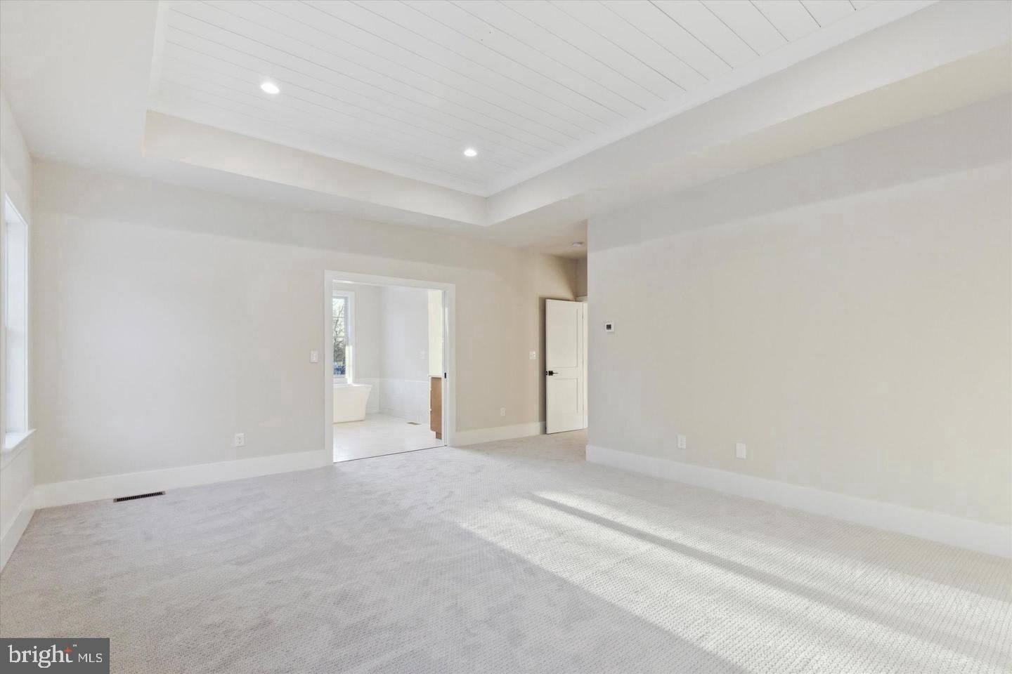 6 Anglesey Lane. Lansdale, PA 19446