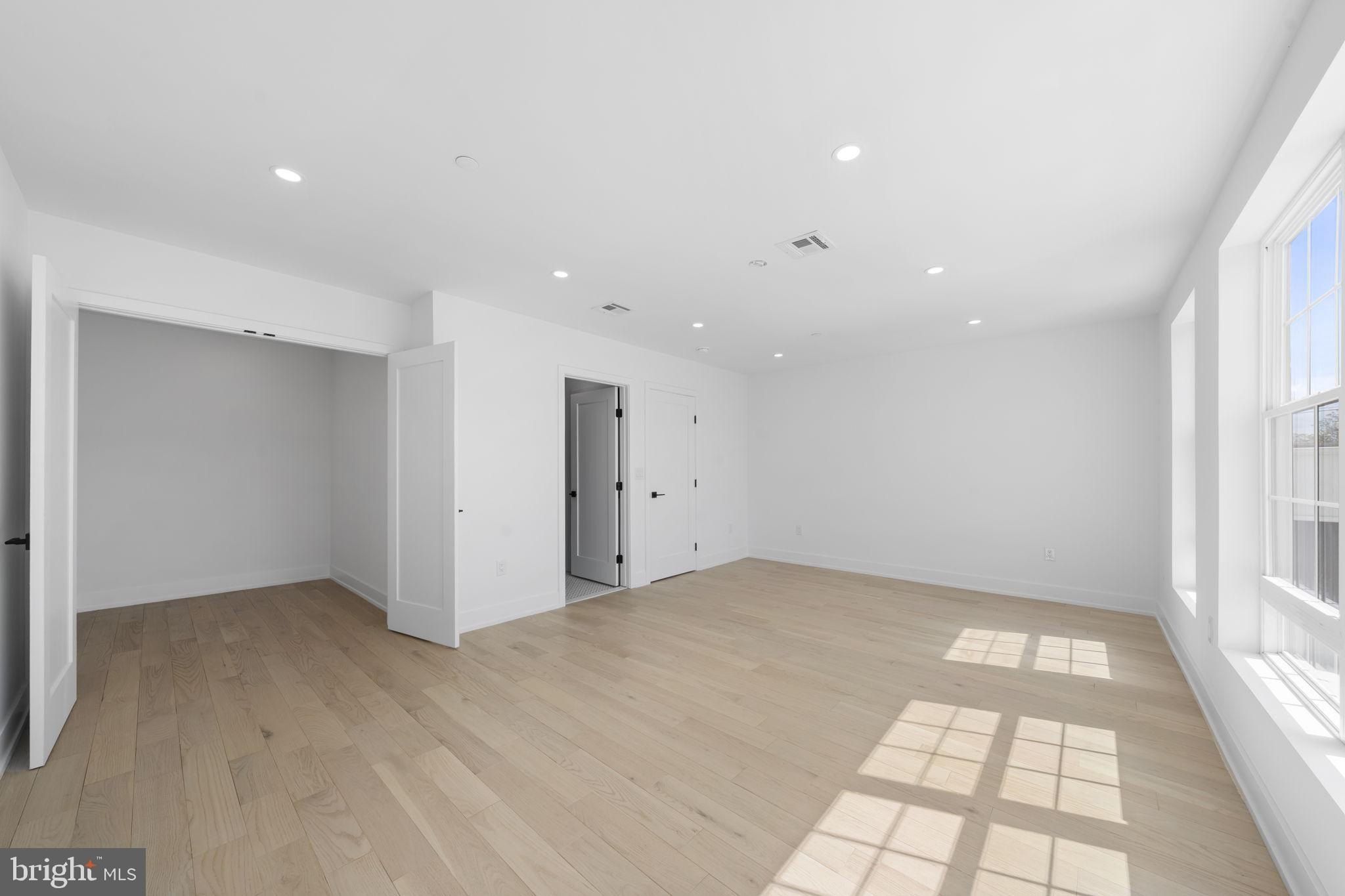2552 E Somerset Street. Philadelphia, PA 19134