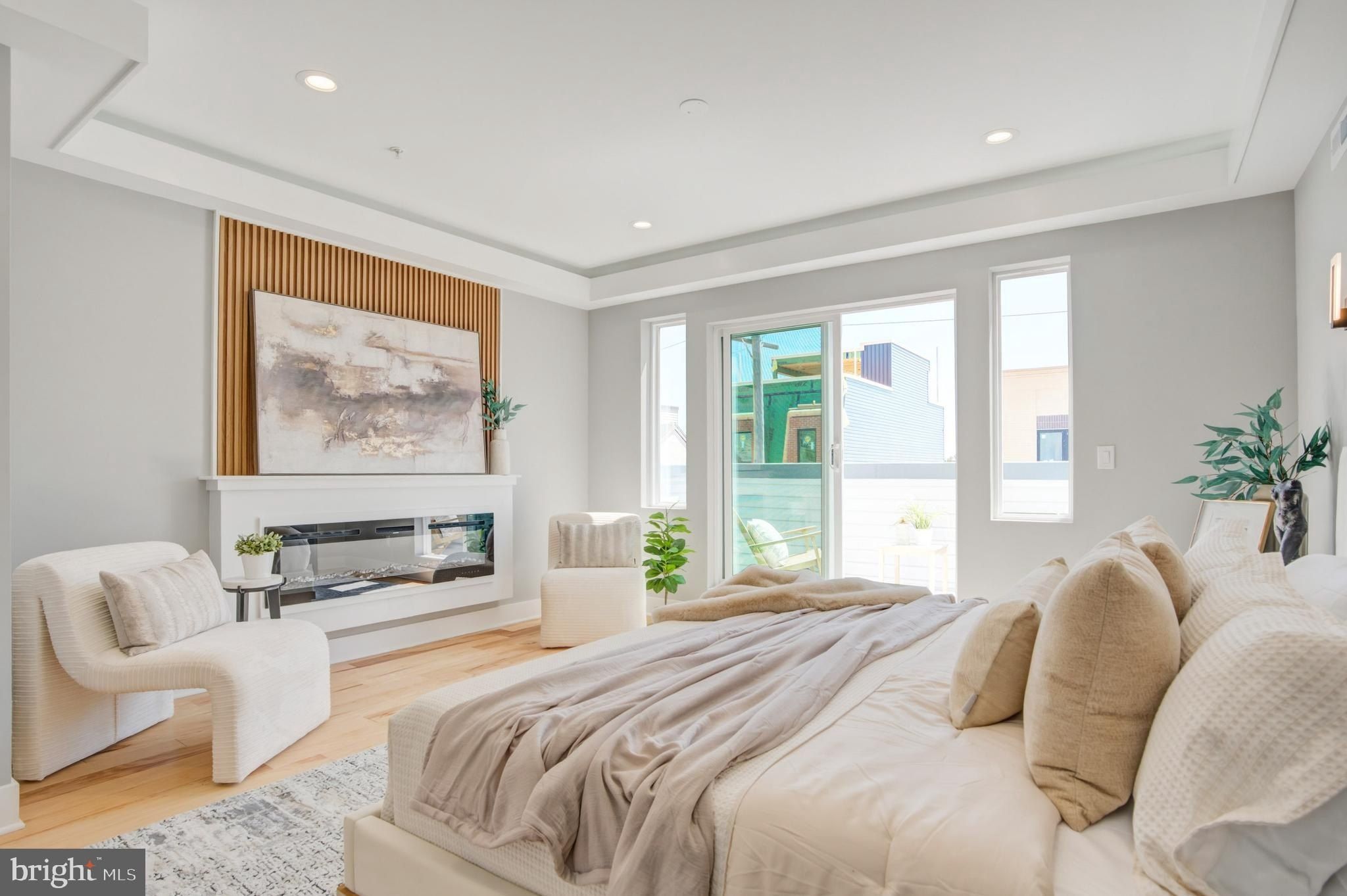 298 Delmar Street. Philadelphia, PA 19128