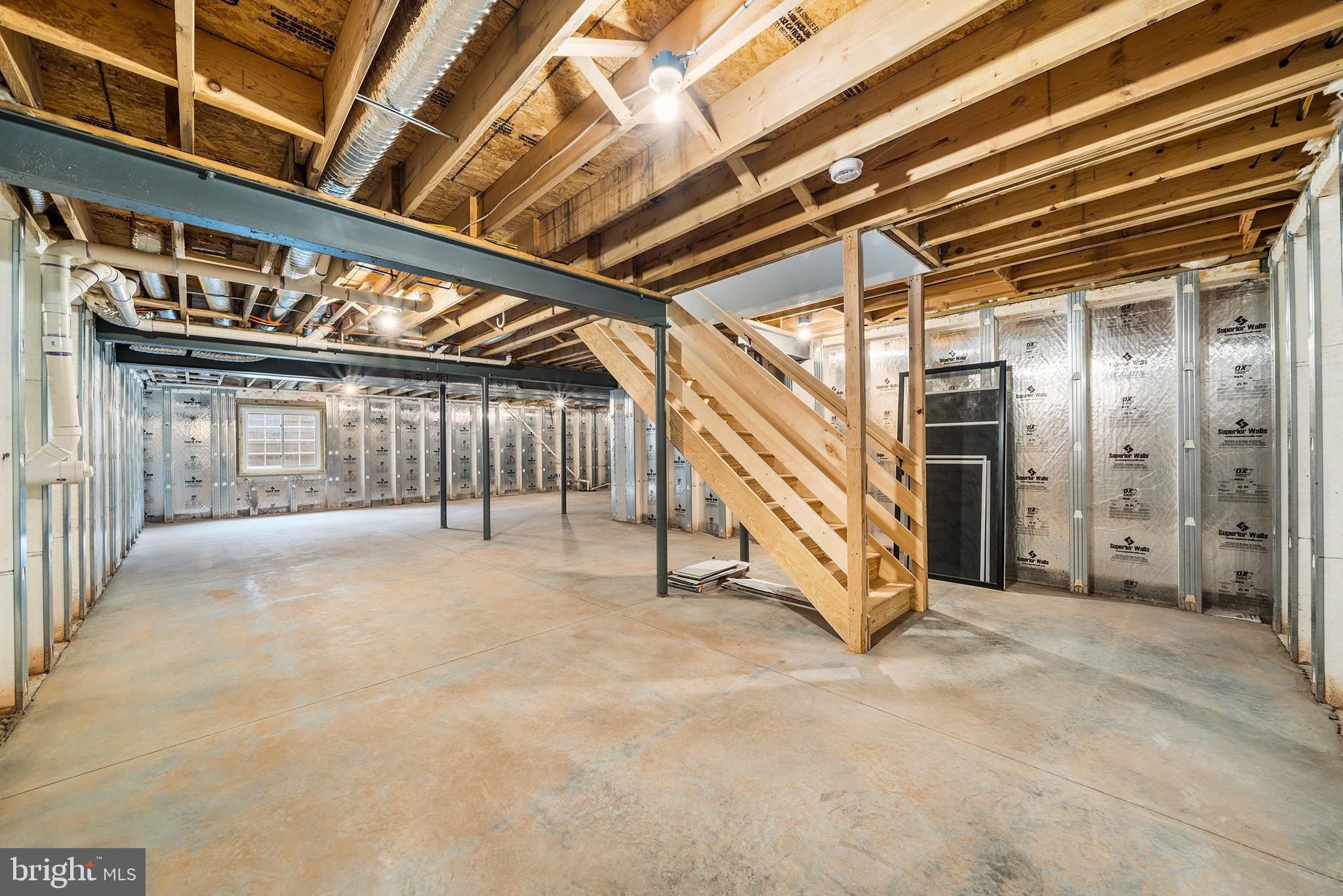 27 Lausch Road. Denver, PA 17517