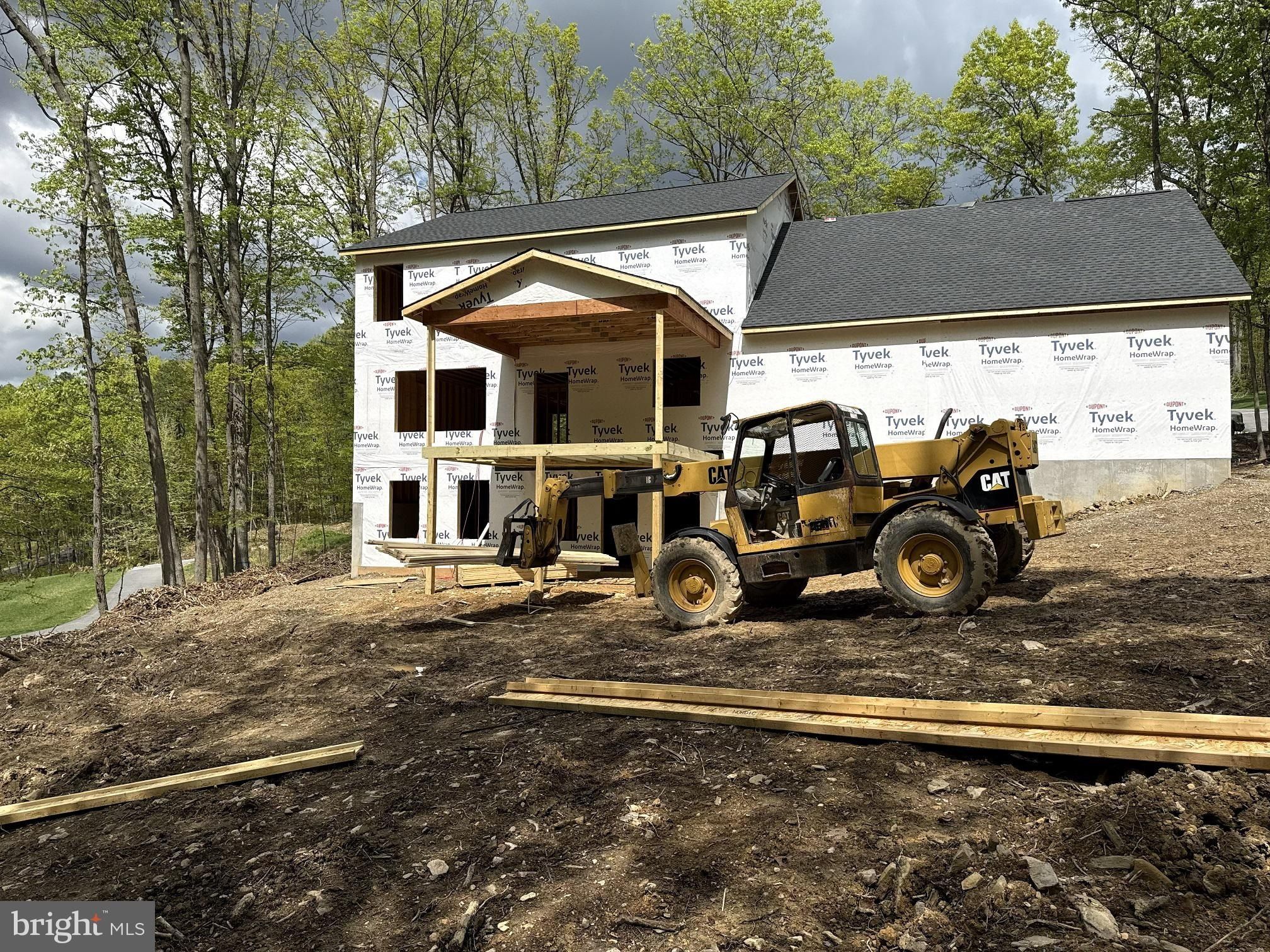 1163 Kuhn Road. Boiling Springs, PA 17007