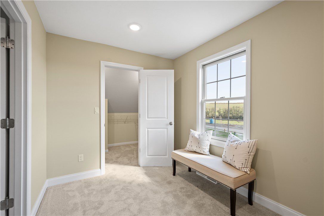 112 Harrowgate Lane. Canonsburg, PA 15317