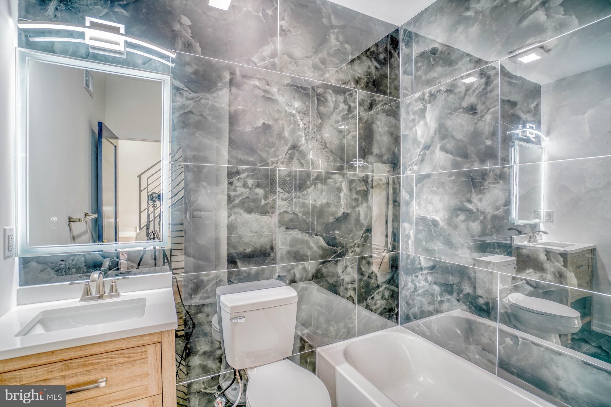 1235 S 26Th Street. Philadelphia, PA 19146