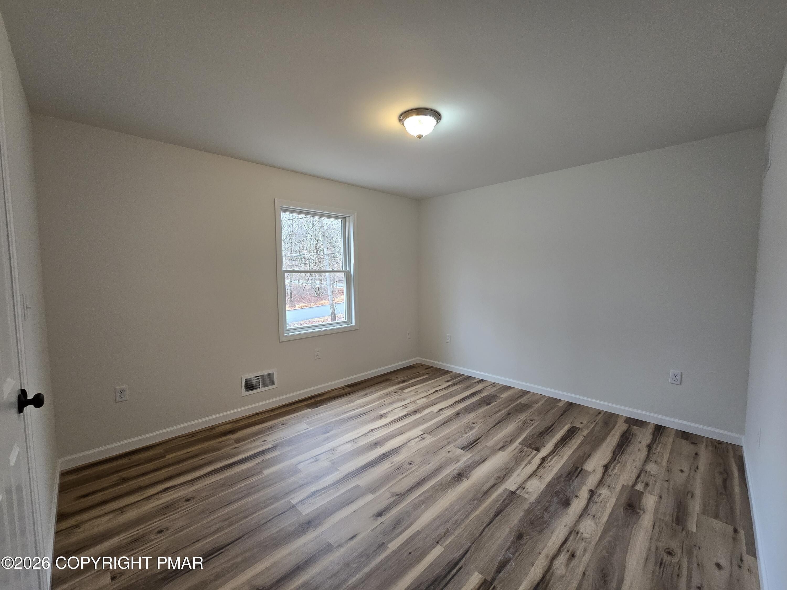 18 Ute Trail. Albrightsville, PA 18210