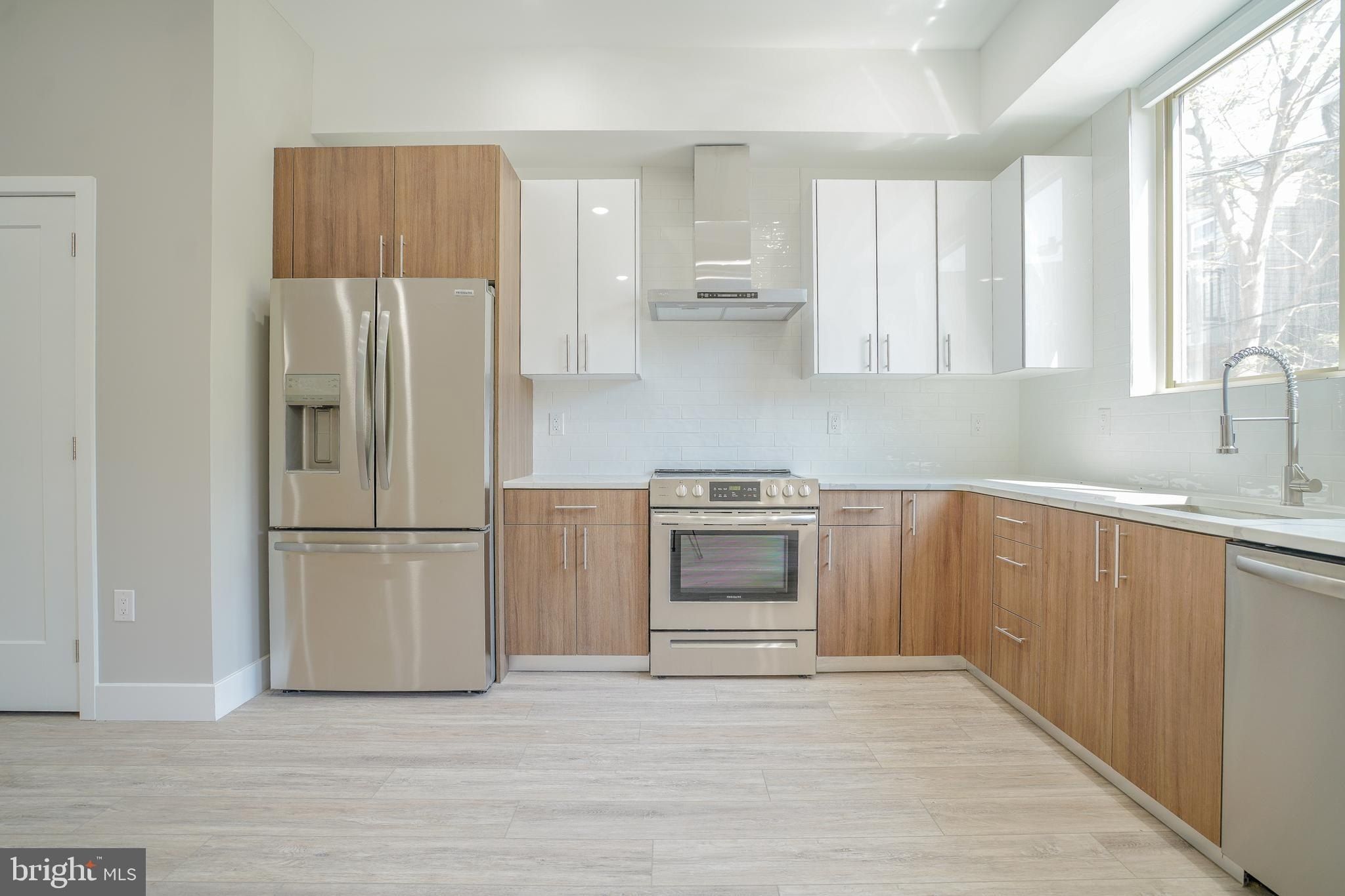 1201 N Taylor. Philadelphia, PA 19121