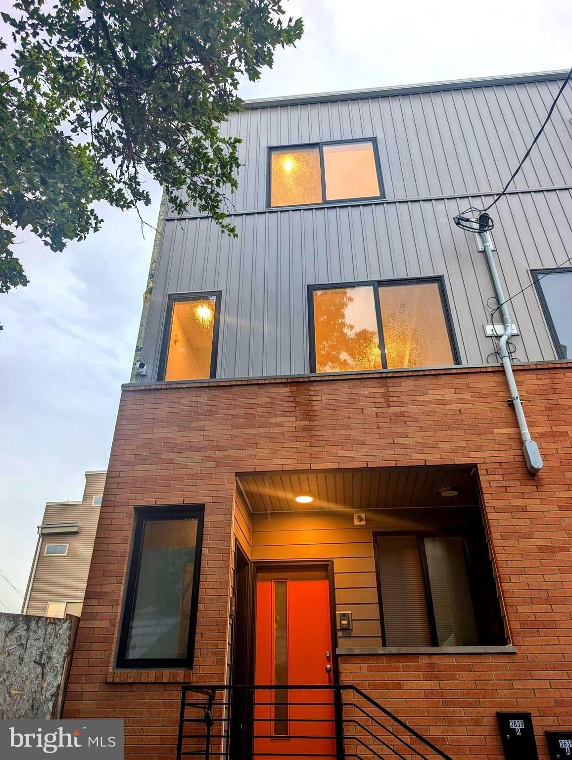 3639 Earp Street. Philadelphia, PA 19146