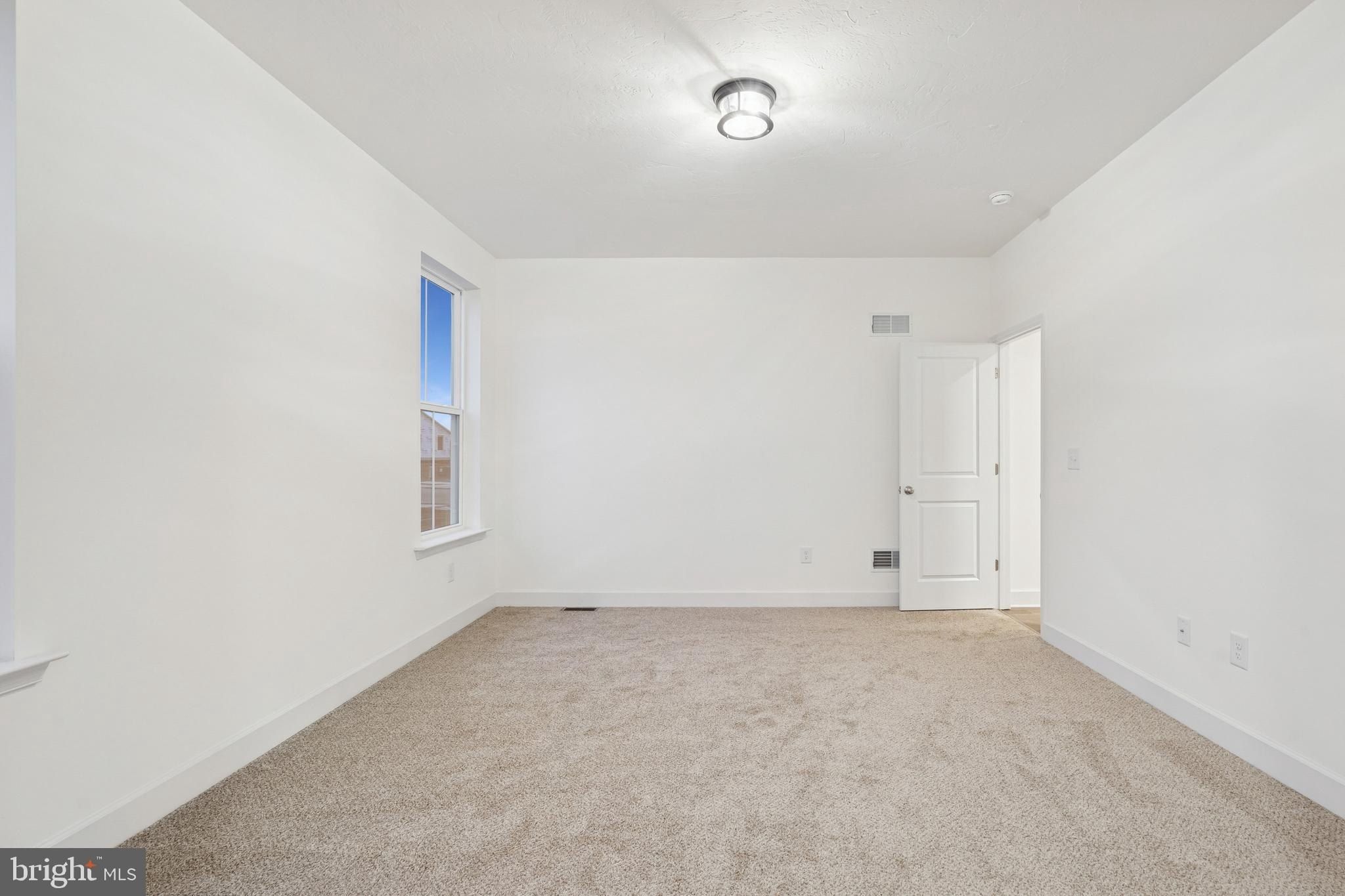 109 Onyx Drive. Hanover, PA 17331