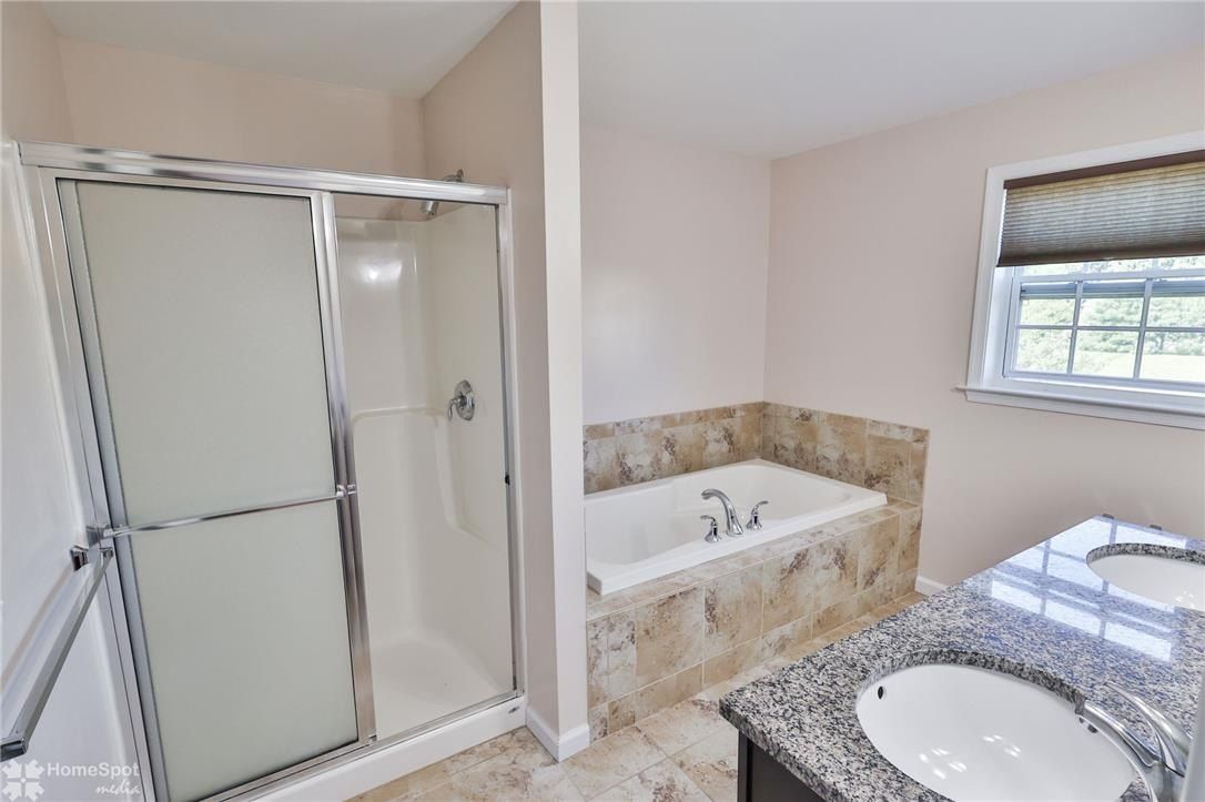 2606 Sapphire Lane. Bethlehem, PA 18020