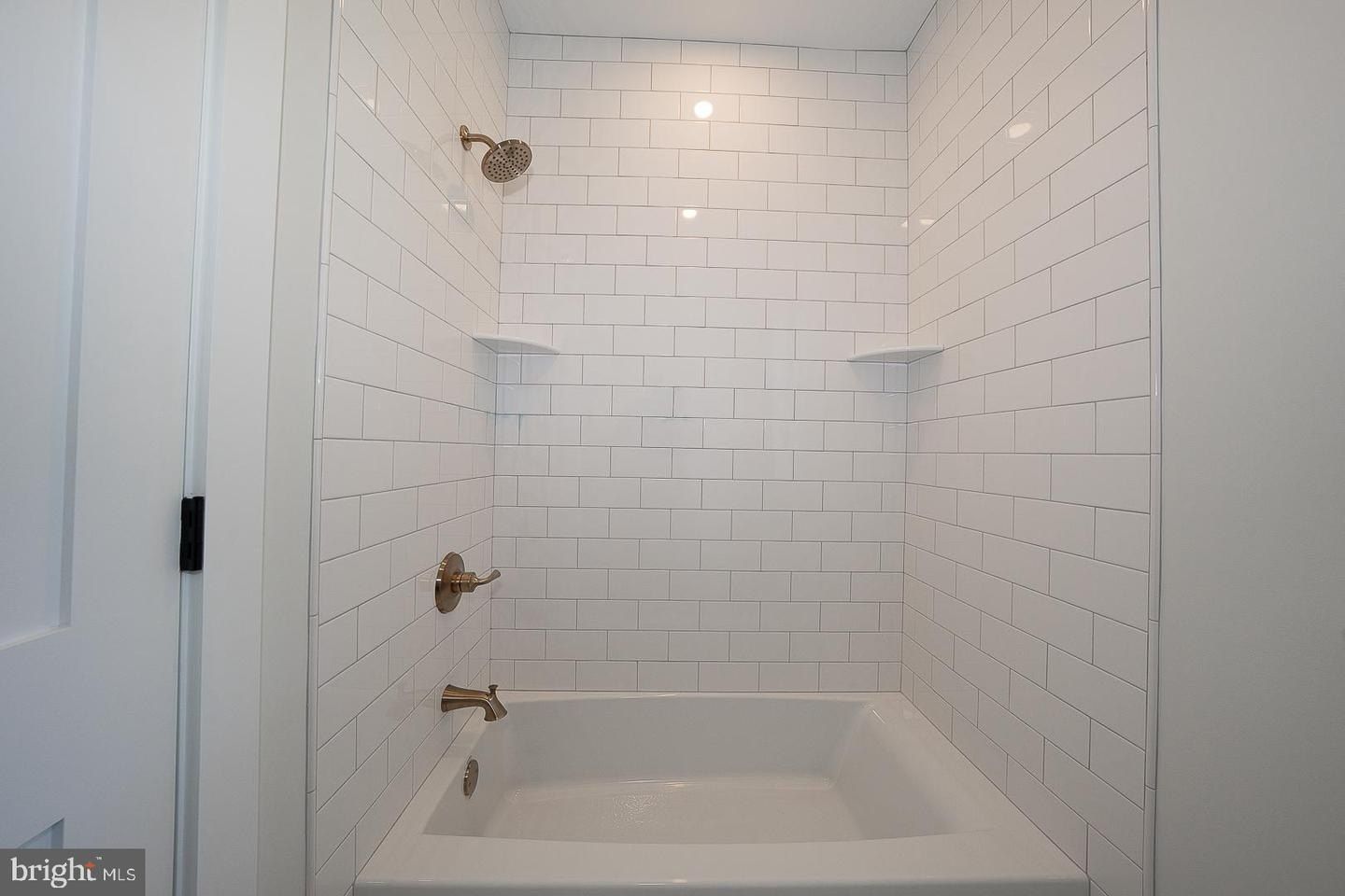 2074 Fox Creek Rd. Berwyn, PA 19312