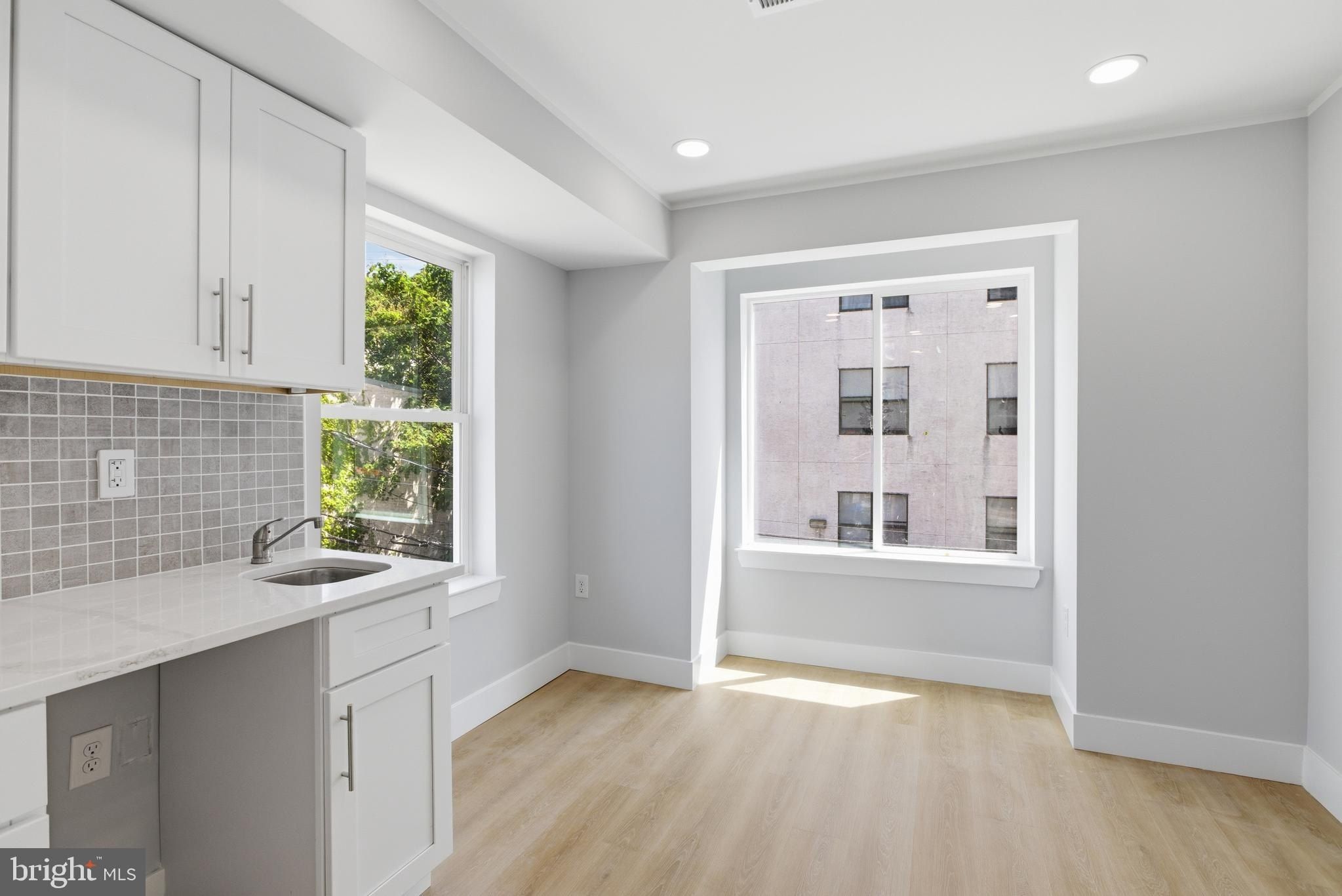 1511 W Flora Street. Philadelphia, PA 19121