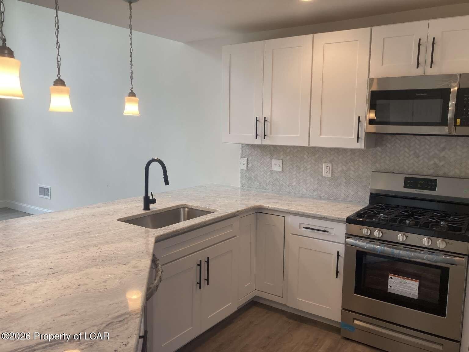 376 Colonels Road. Wilkes Barre, PA 18706