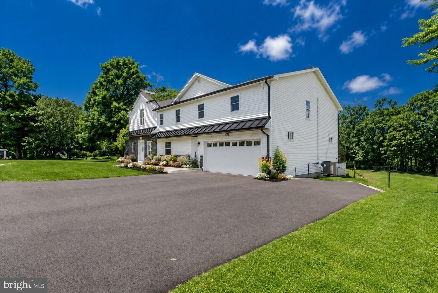 481 Sample Bridge Road. Enola, PA 17025