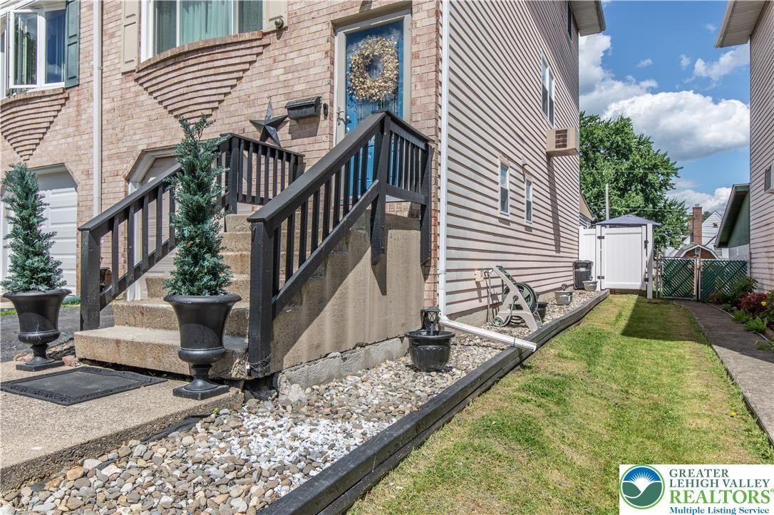 214 10Th Avenue. Bethlehem, PA 18018