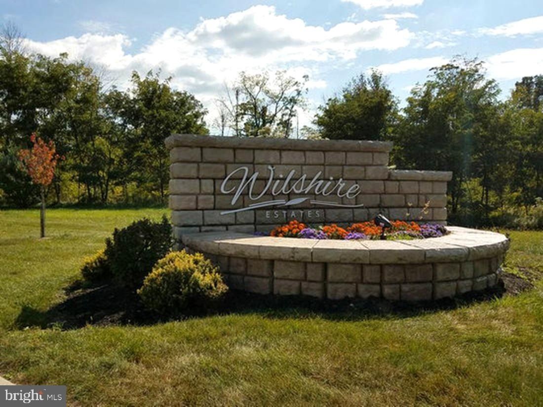 Gallo Way Lot 75 5114. Harrisburg, PA 17112