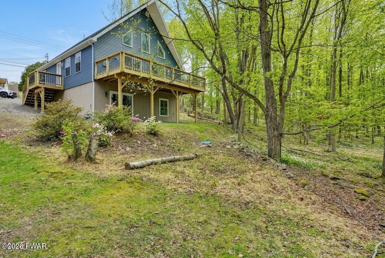 578 Lakeview Drive E. Lake Ariel, PA 18436
