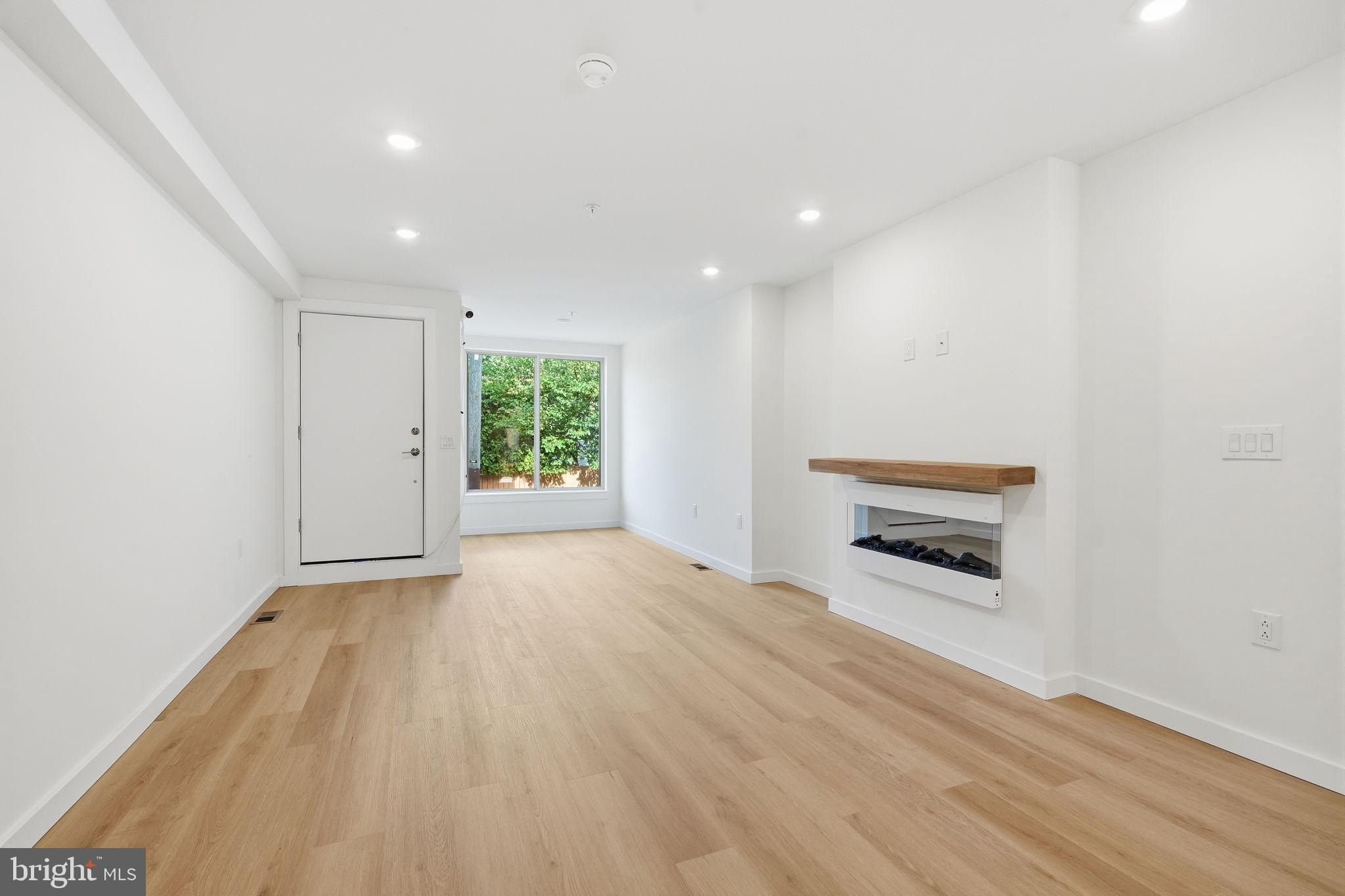 1517 Bodine Street N. Philadelphia, PA 19122