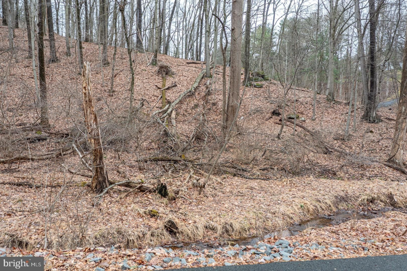 10 Hidden Pond Drive. Reading, PA 19607
