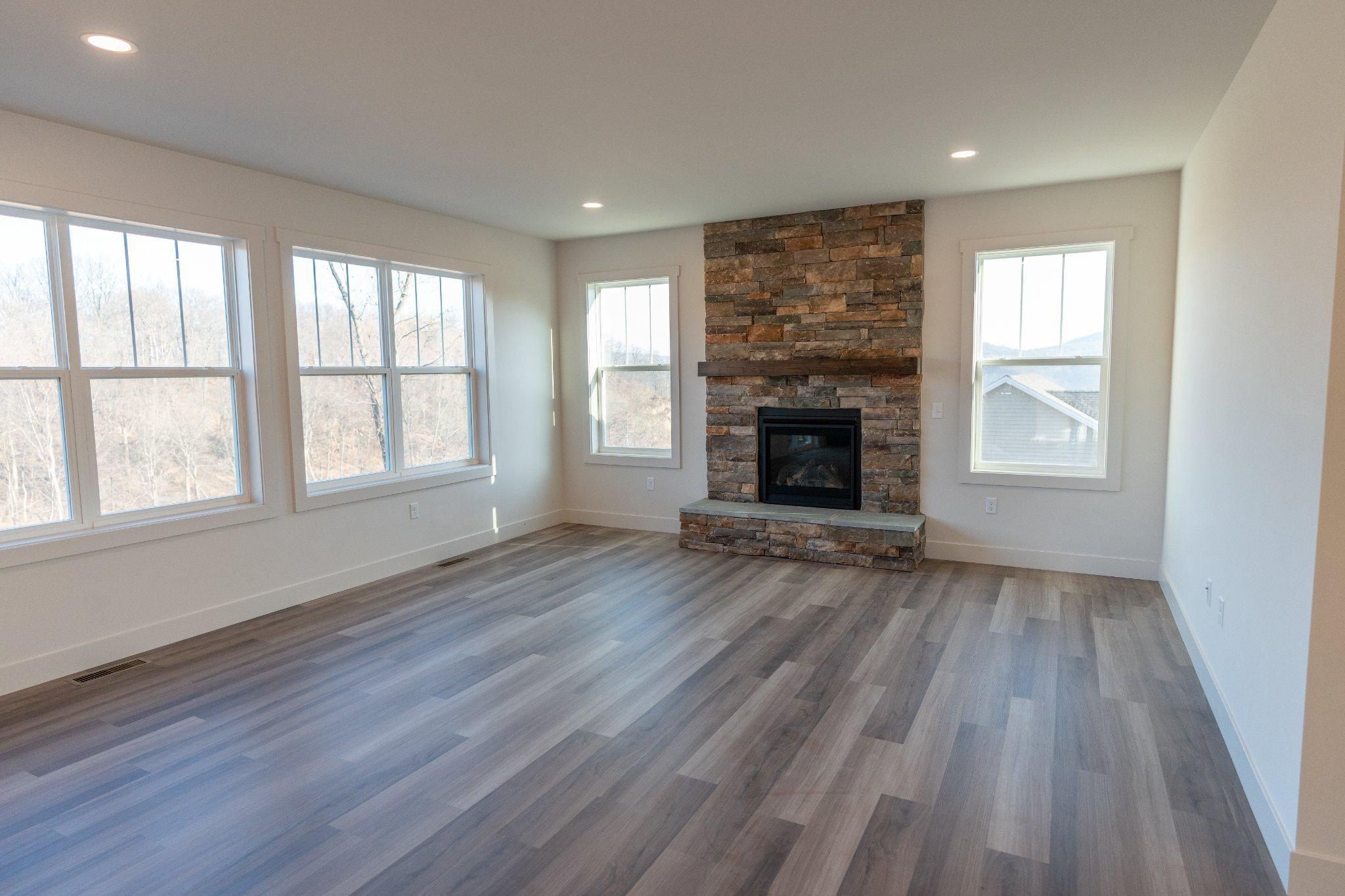 180 Morleton Avenue. Marysville, PA 17053
