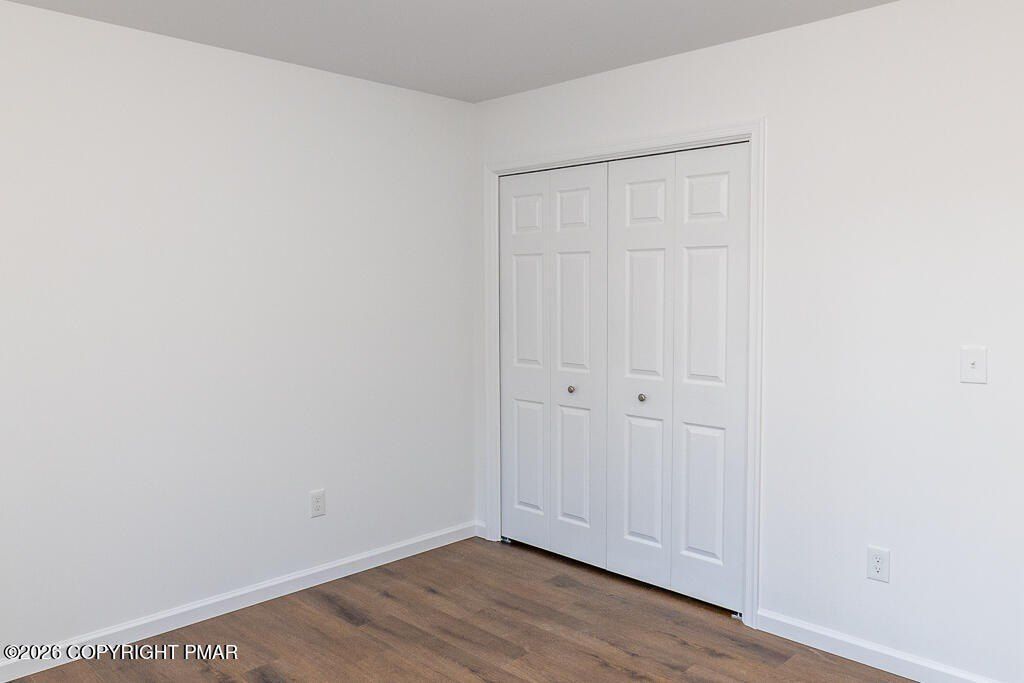 3209 Wood Crest Ave 129. Effort, PA 18330
