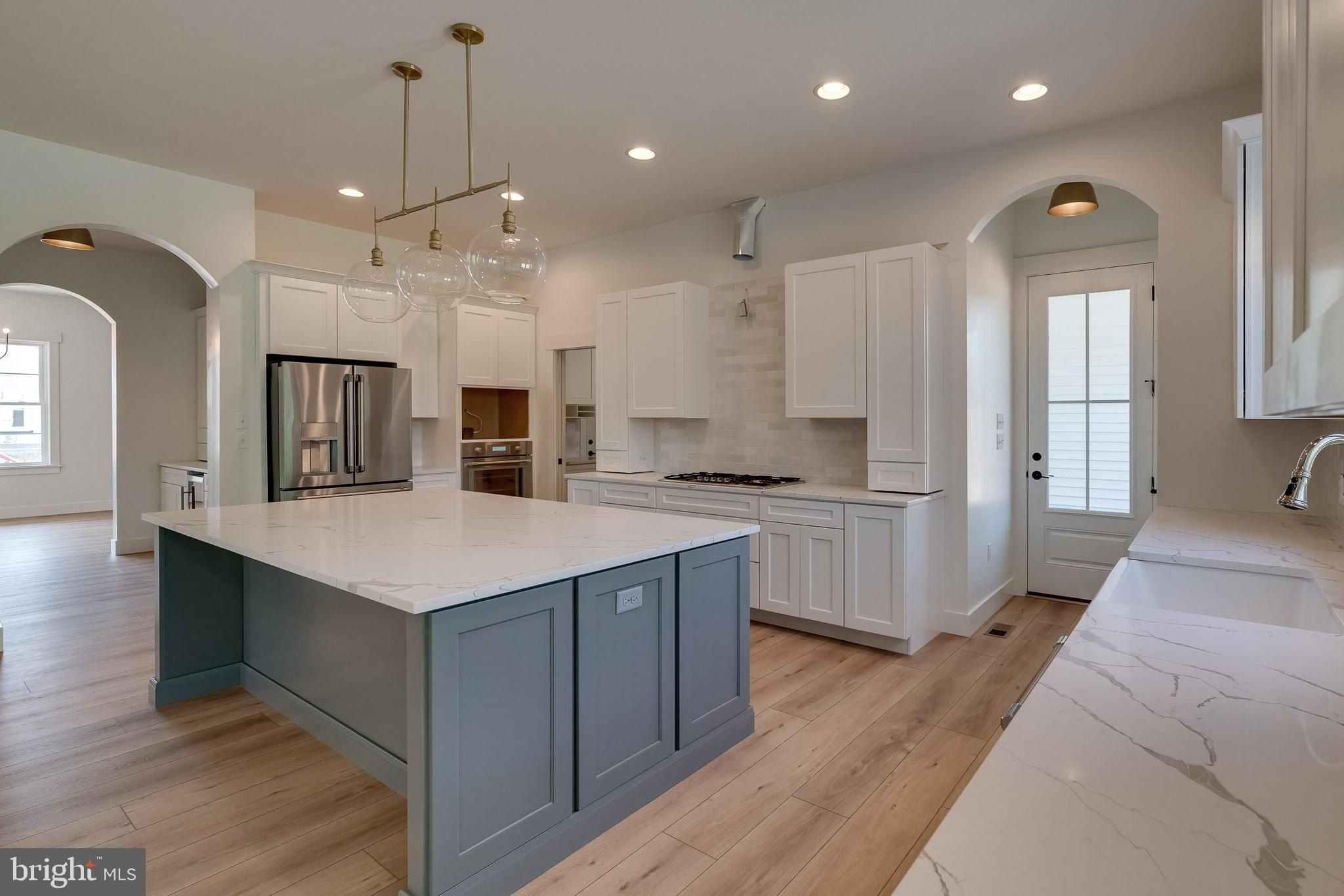 504 Cheltenham Court. Lititz, PA 17543