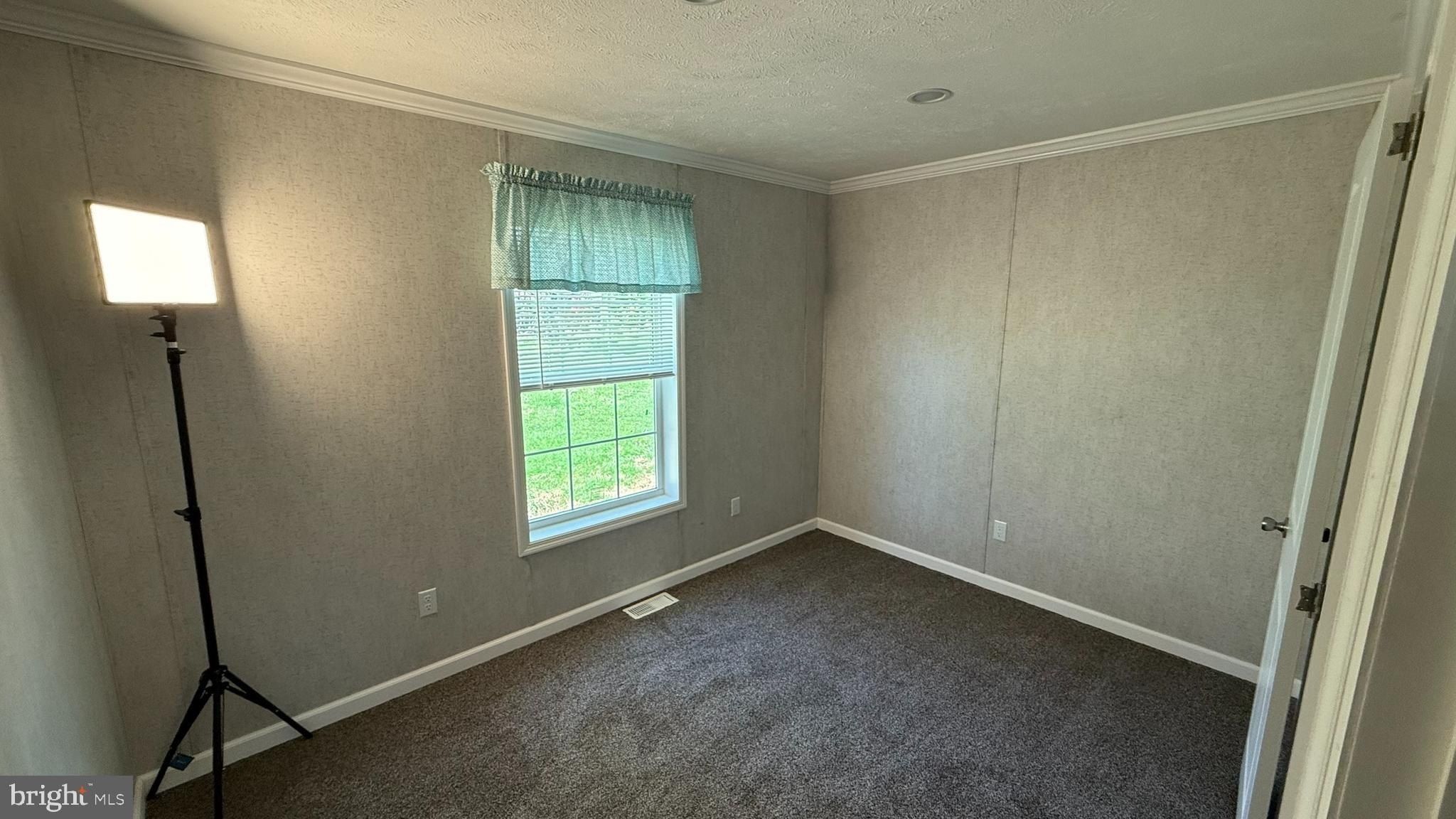 11 Dogwood Drive. Conestoga, PA 17516